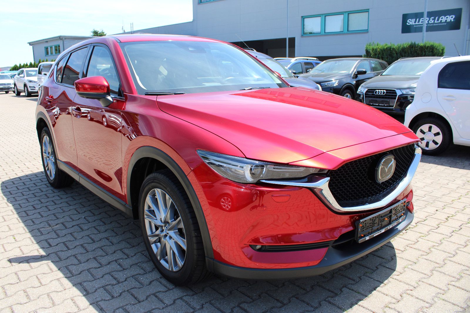 Fahrzeugabbildung Mazda CX-5 2.5 SKYACTIV-G 194 Sports-Line AWD