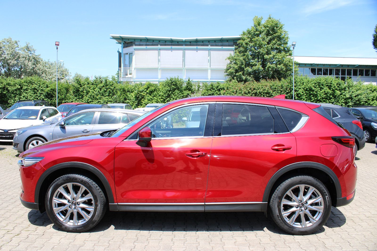 Fahrzeugabbildung Mazda CX-5 2.5 SKYACTIV-G 194 Sports-Line AWD