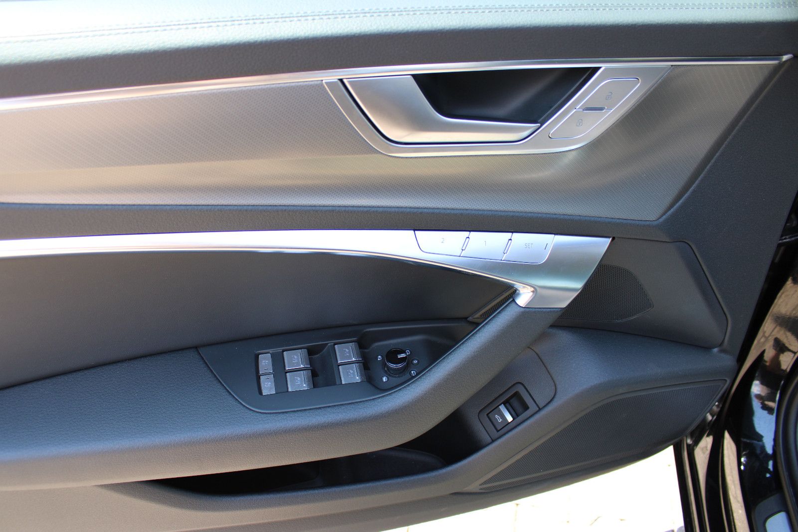 Fahrzeugabbildung Audi A6 40 TDI quattro S tronic sport