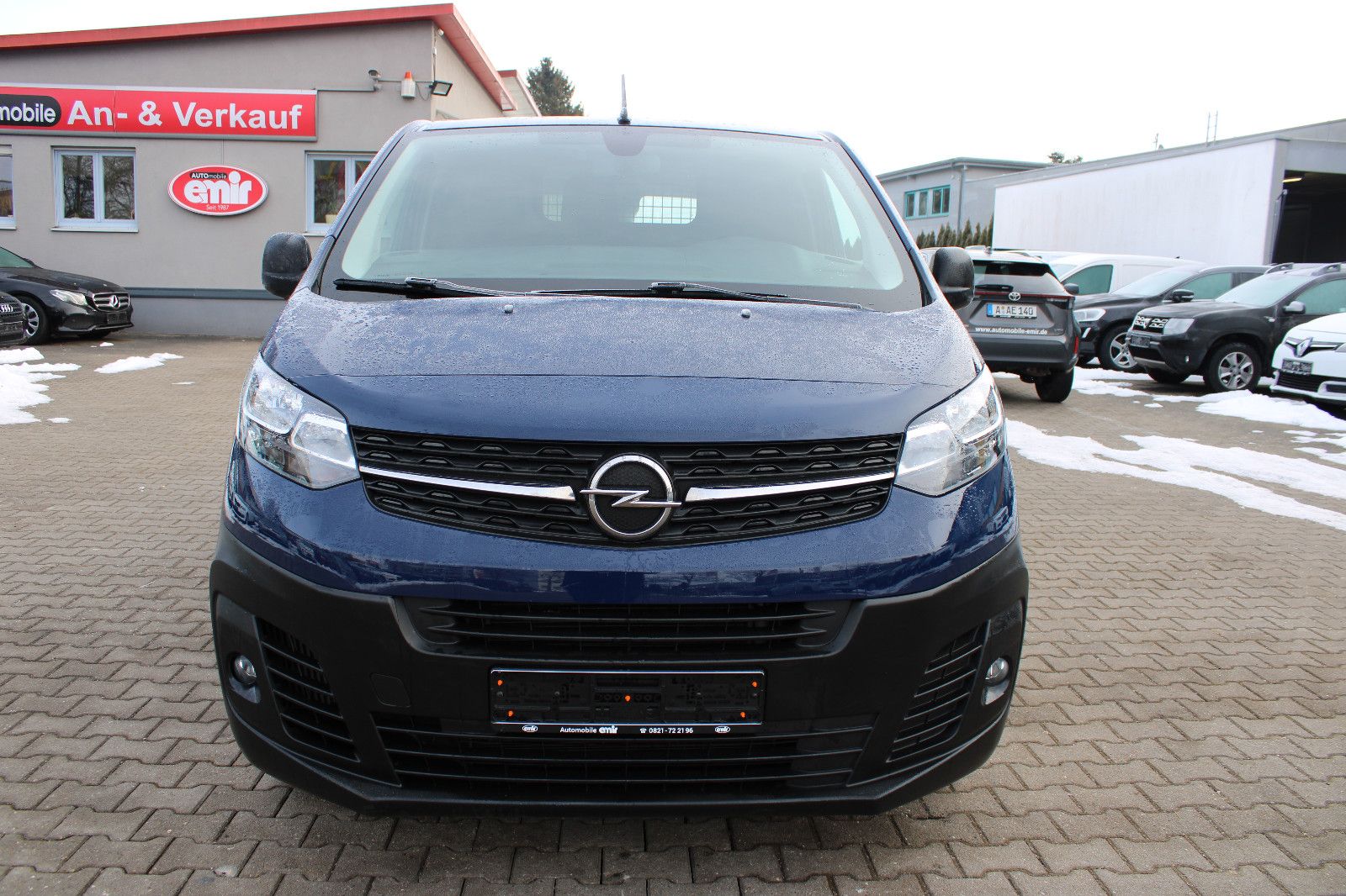 Fahrzeugabbildung Opel Vivaro Kasten 3.Sitzer Klima,PDC,AHK