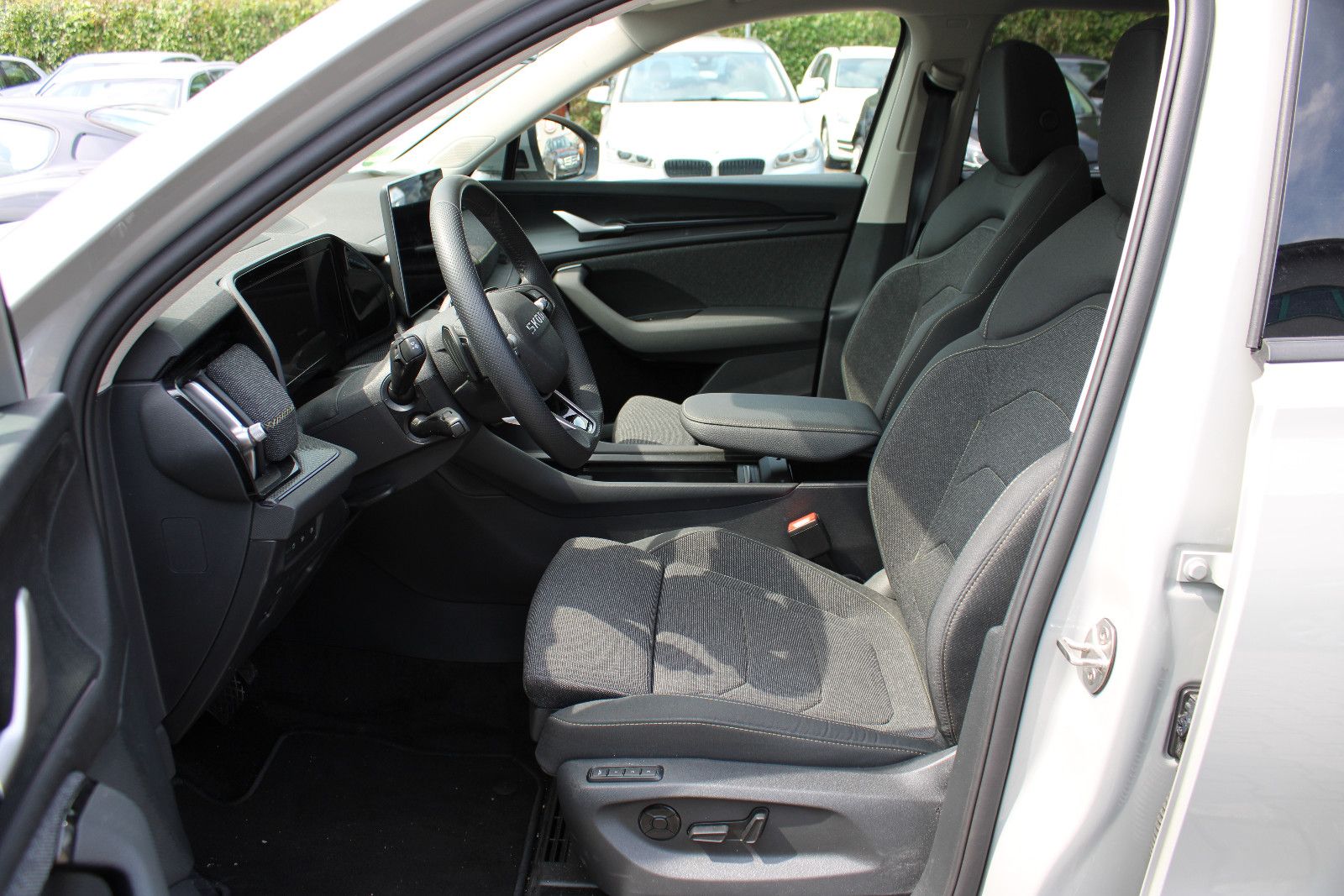 Fahrzeugabbildung SKODA Kodiaq 1.5 TSI mHEV 110 kW DSG Selection