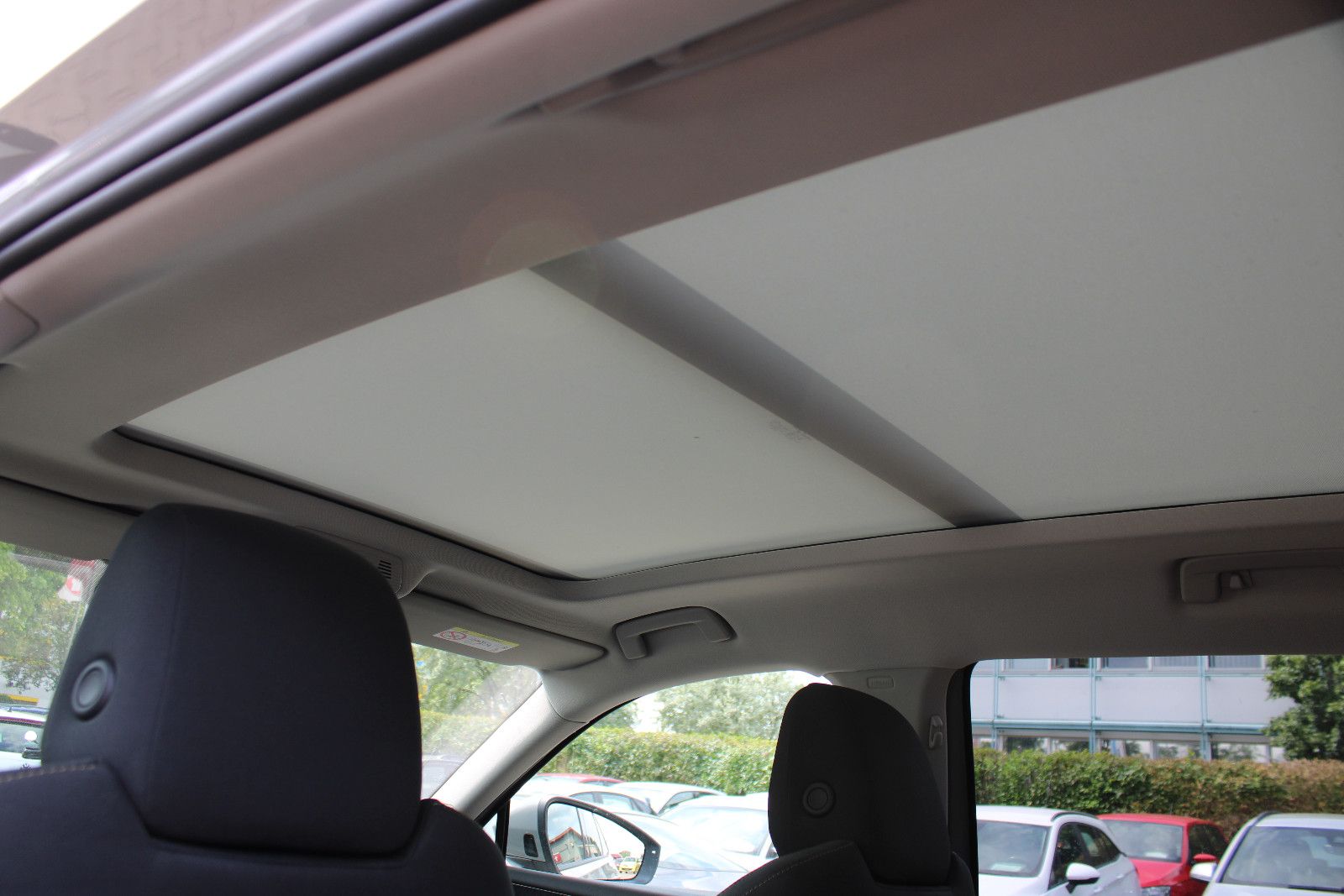 Fahrzeugabbildung SKODA Kodiaq 1.5 TSI mHEV 110 kW DSG Selection