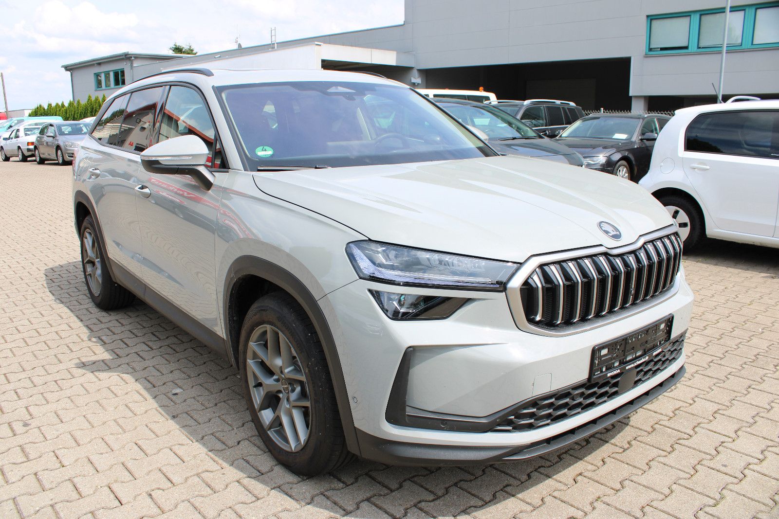 Fahrzeugabbildung SKODA Kodiaq 1.5 TSI mHEV 110 kW DSG Selection