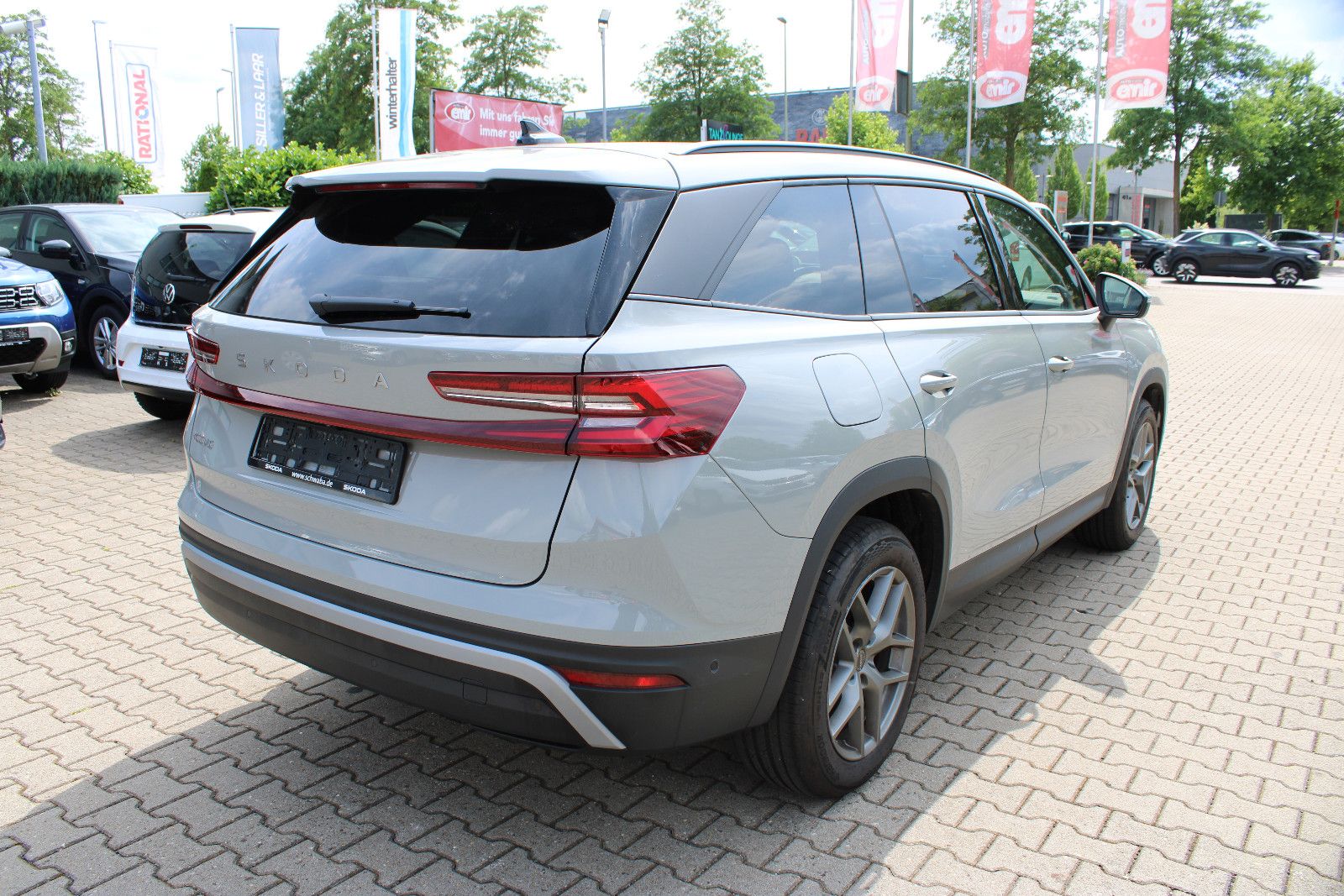 Fahrzeugabbildung SKODA Kodiaq 1.5 TSI mHEV 110 kW DSG Selection