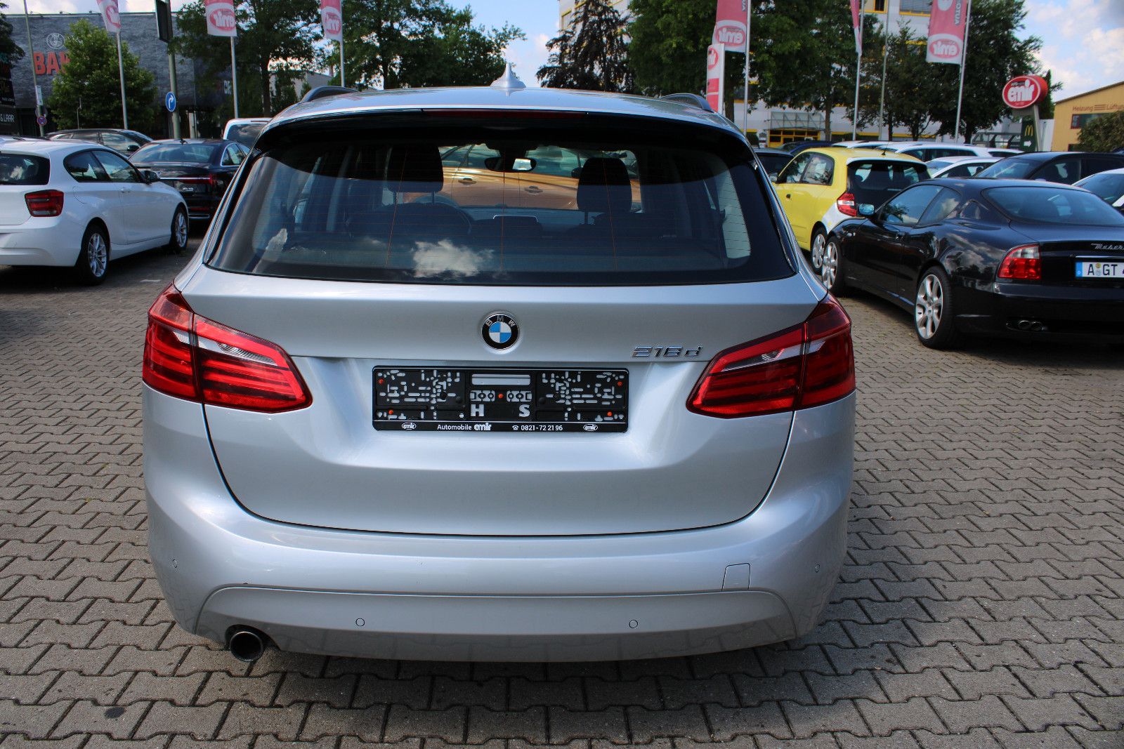 Fahrzeugabbildung BMW 218 Active Tourer 218d Navi,PDC,LED,SHZ