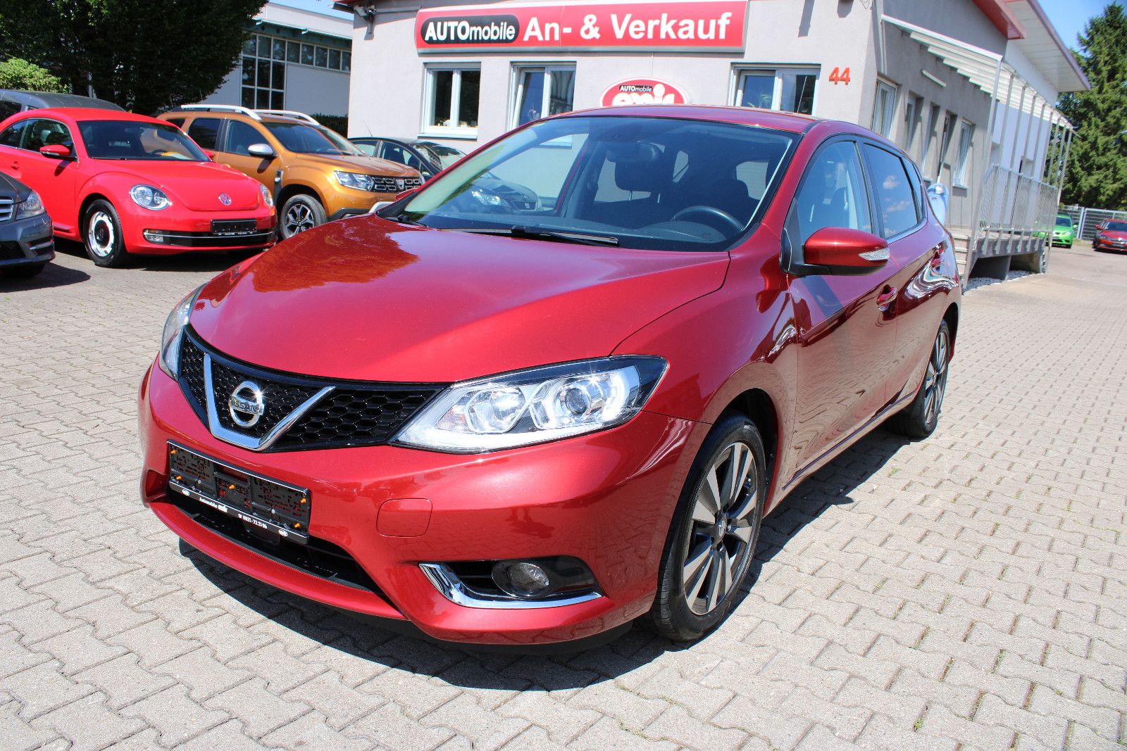 Fahrzeugabbildung Nissan Pulsar 1.2 DIG-T Xtronic Navi,Kamera,SHZ,LED