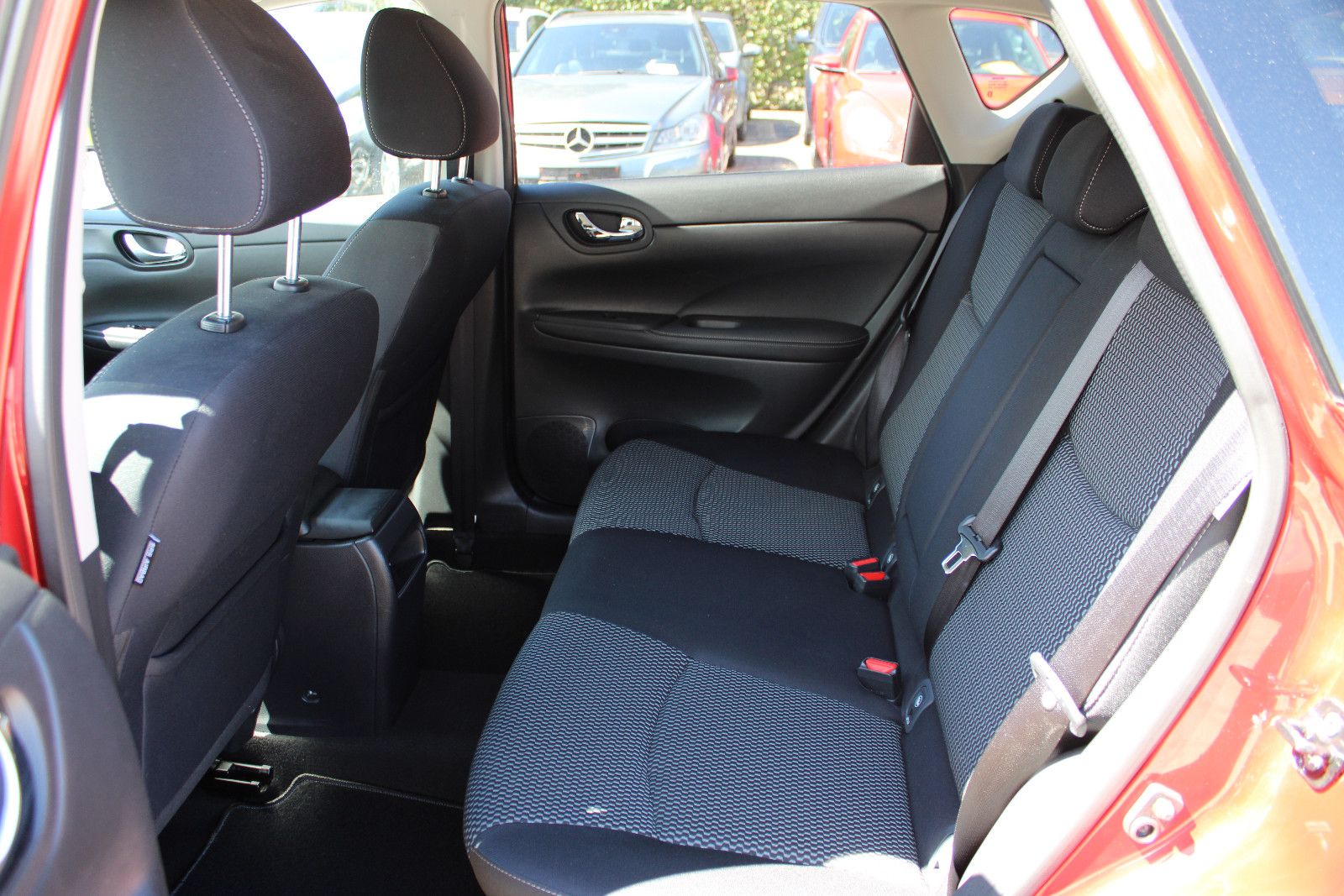 Fahrzeugabbildung Nissan Pulsar 1.2 DIG-T Xtronic Navi,Kamera,SHZ,LED