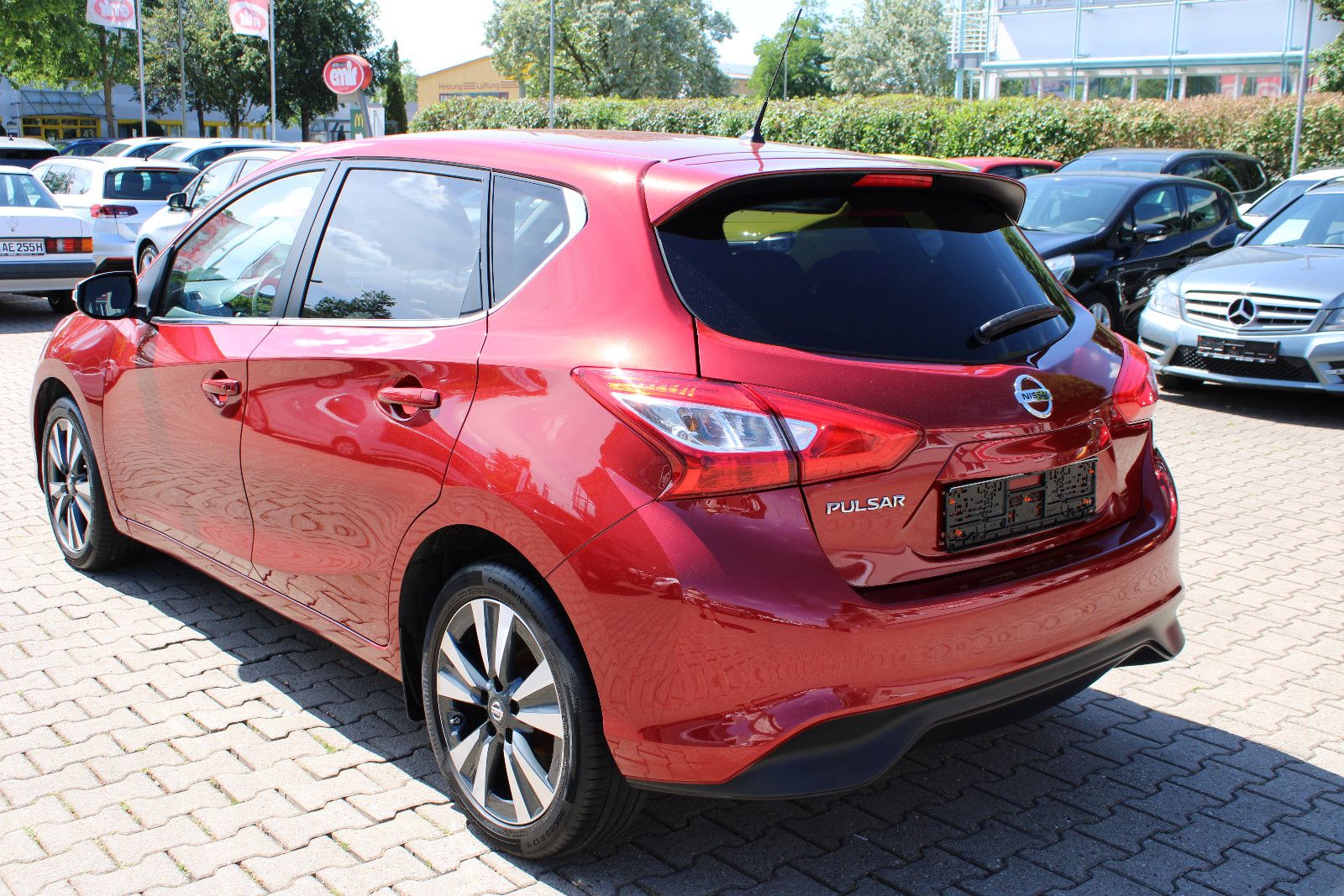 Fahrzeugabbildung Nissan Pulsar 1.2 DIG-T Xtronic Navi,Kamera,SHZ,LED