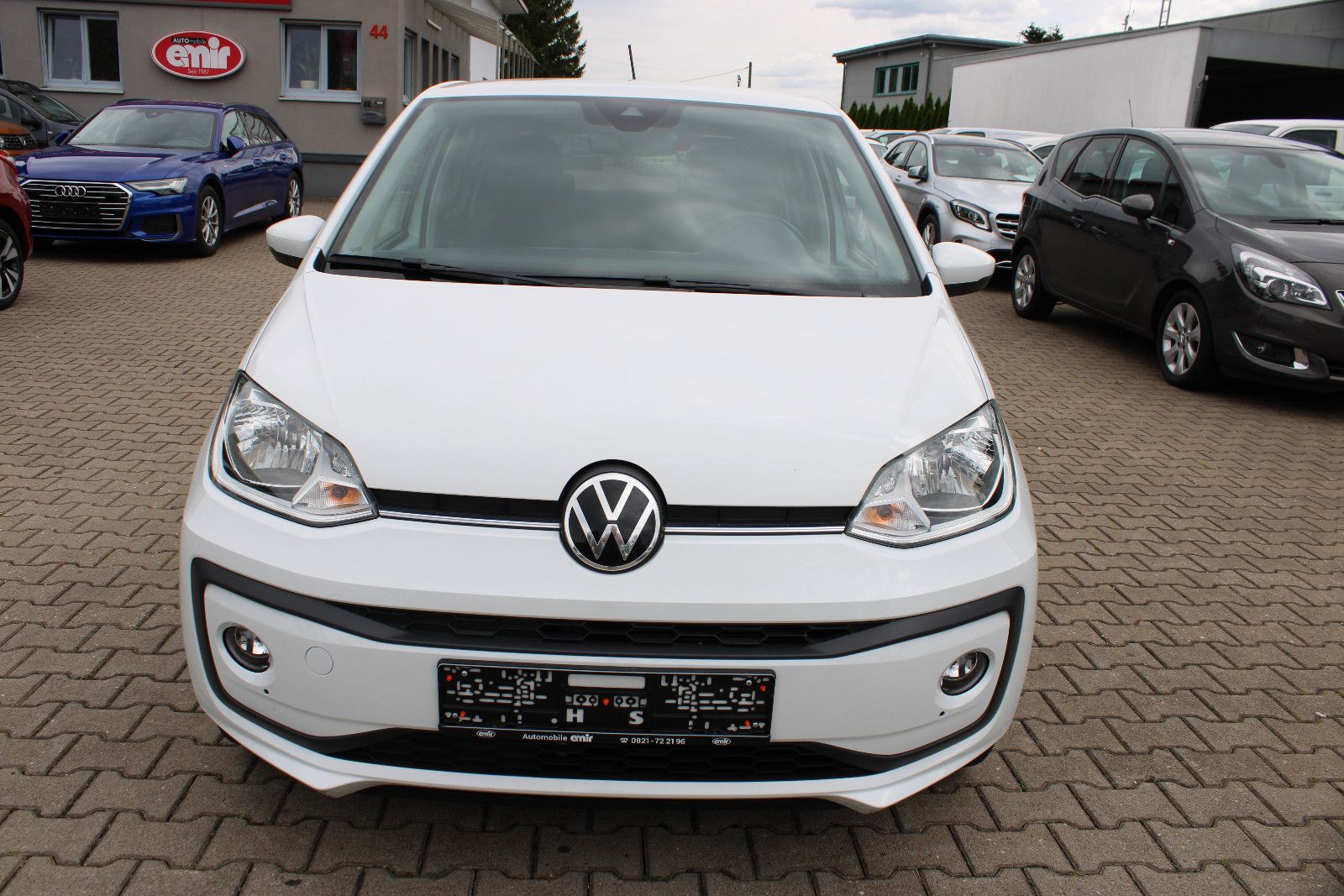 Fahrzeugabbildung Volkswagen up! 1.0 up! ACTIVE Kamera,PDC,LED,SHZ,Klima