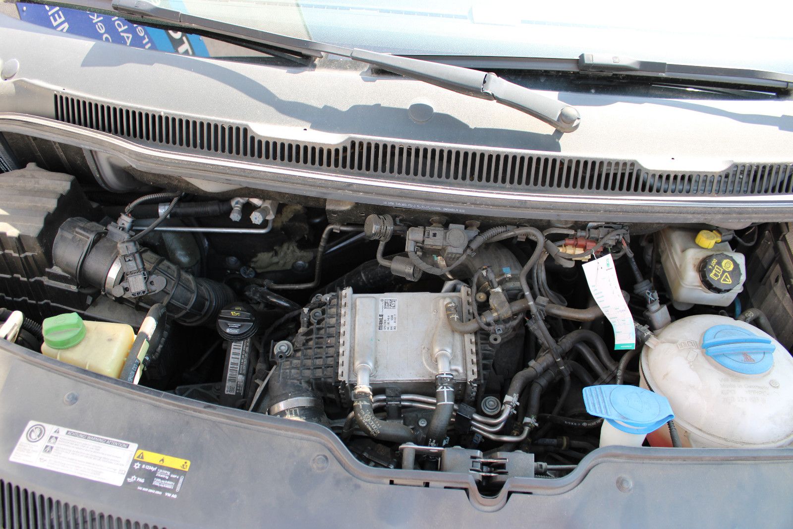 Fahrzeugabbildung Volkswagen T6 Caravelle 2.0TDI DSG9.Sitzer