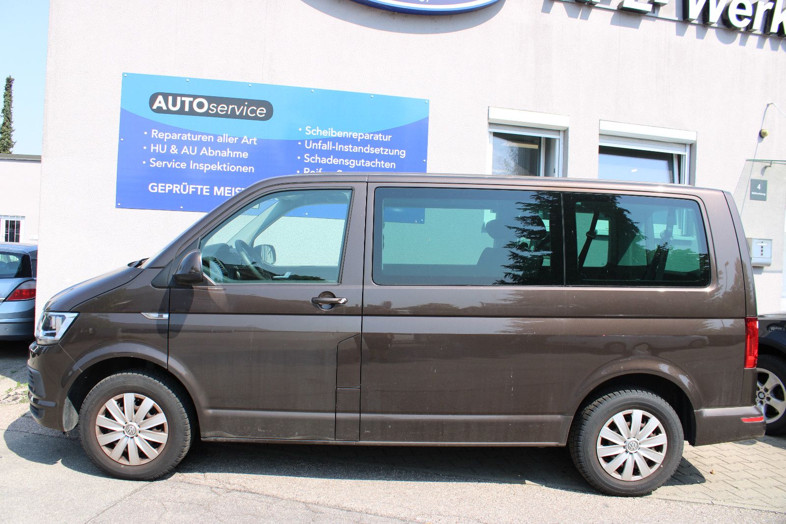 Fahrzeugabbildung Volkswagen T6 Caravelle 2.0TDI DSG9.Sitzer