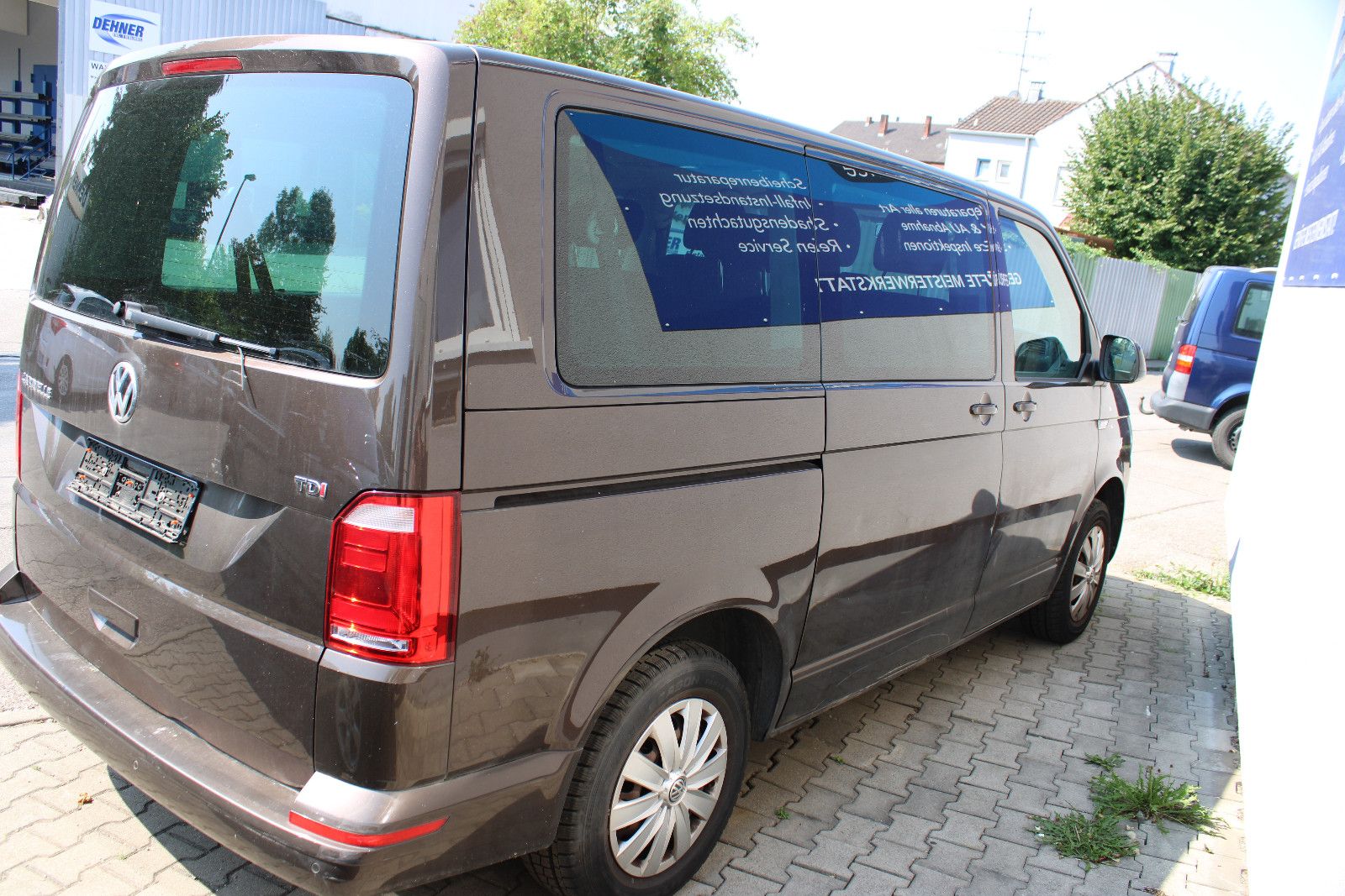 Fahrzeugabbildung Volkswagen T6 Caravelle 2.0TDI DSG9.Sitzer
