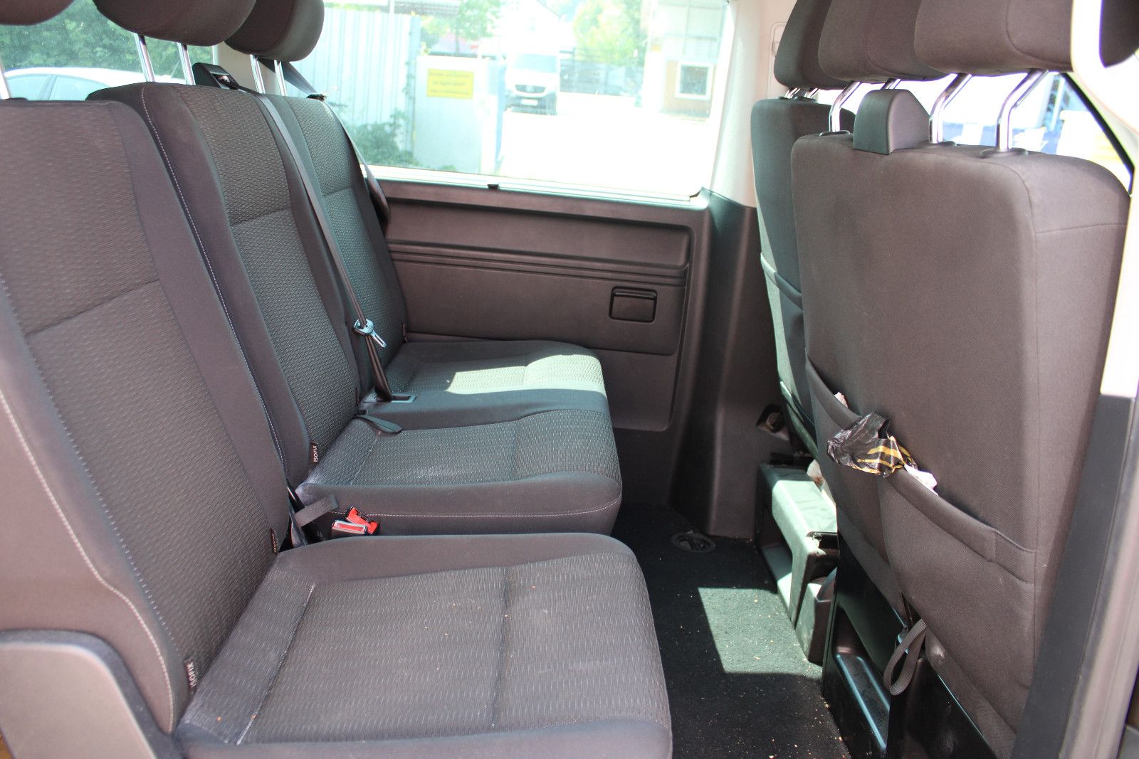 Fahrzeugabbildung Volkswagen T6 Caravelle 2.0TDI DSG9.Sitzer