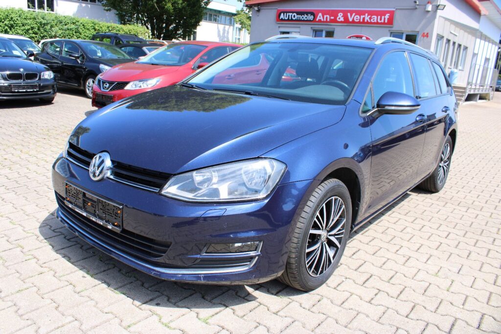 Volkswagen Golf 2.0 TDI  ALLSTAR Variant PDC,SHZ,Panorama,S