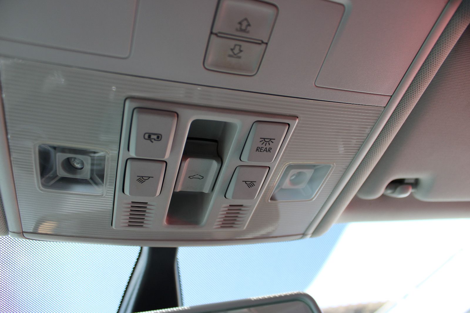 Fahrzeugabbildung Volkswagen Golf 2.0 TDI  ALLSTAR Variant PDC,SHZ,Panorama,S