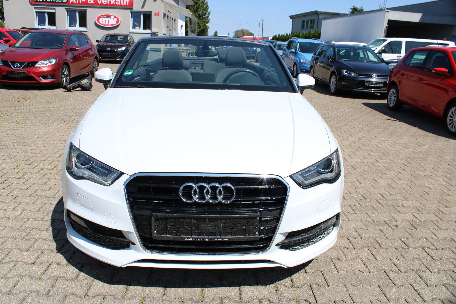 Fahrzeugabbildung Audi A3 1.4 TFSI S tronic S line Cabrio