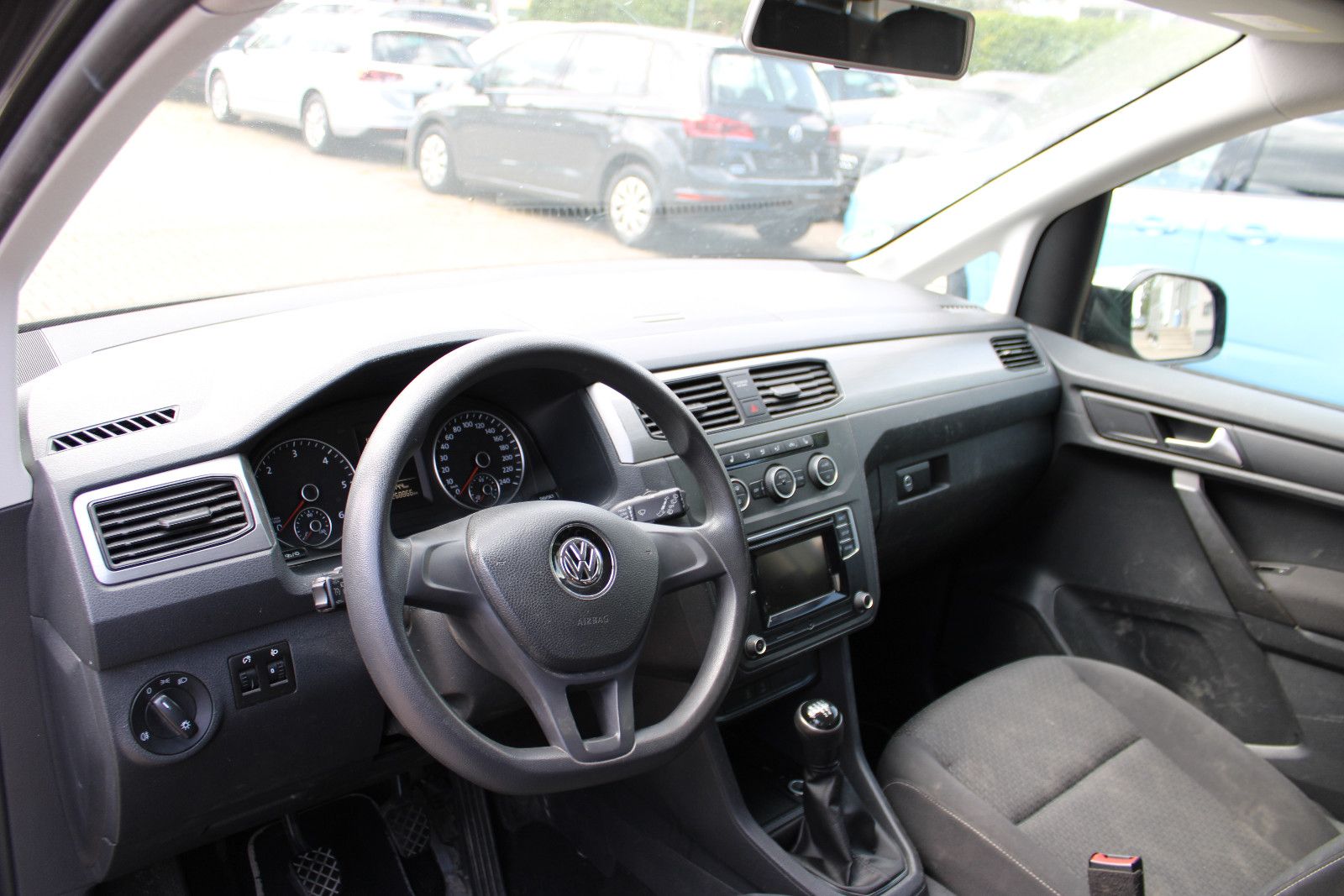 Fahrzeugabbildung Porsche Cayenne  3.2 LPG-Gas SHZ,Xenon,PDC,Leder