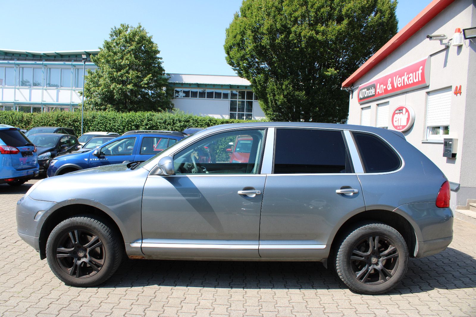 Fahrzeugabbildung Porsche Cayenne  3.2 LPG-Gas SHZ,Xenon,PDC,Leder