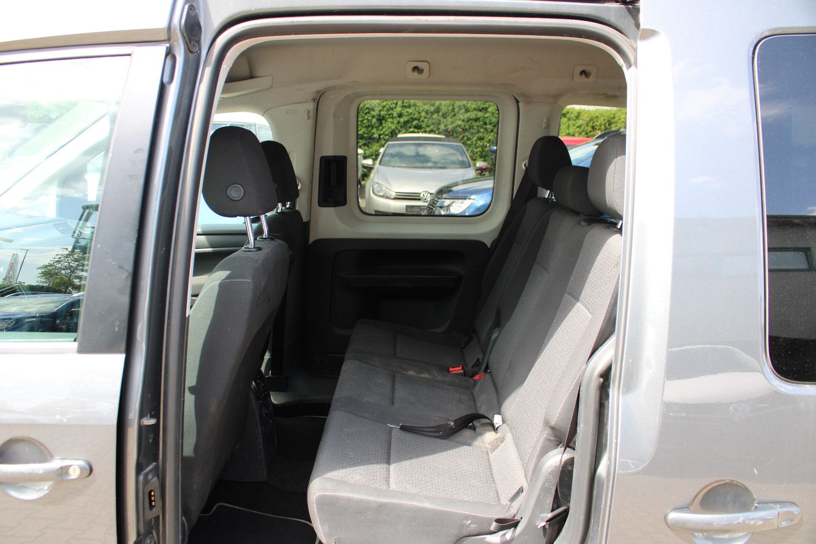 Fahrzeugabbildung Porsche Cayenne  3.2 LPG-Gas SHZ,Xenon,PDC,Leder