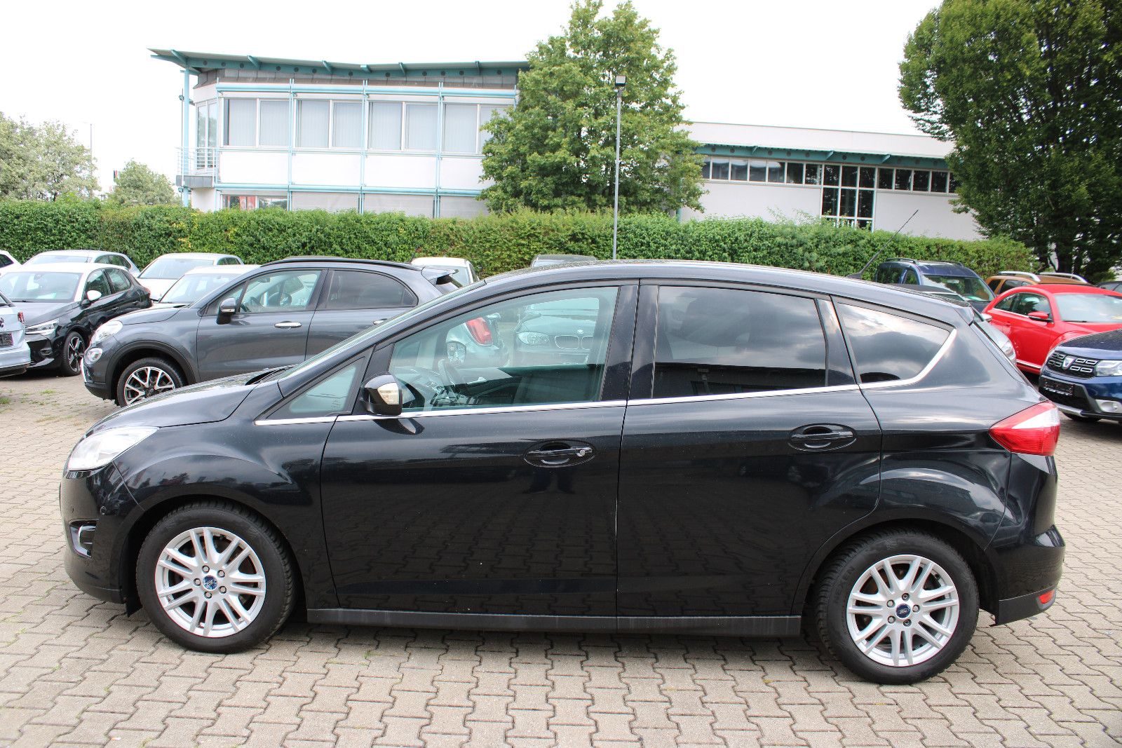Fahrzeugabbildung Ford C-Max 1,6 EcoBoost PDC,SHZ,
