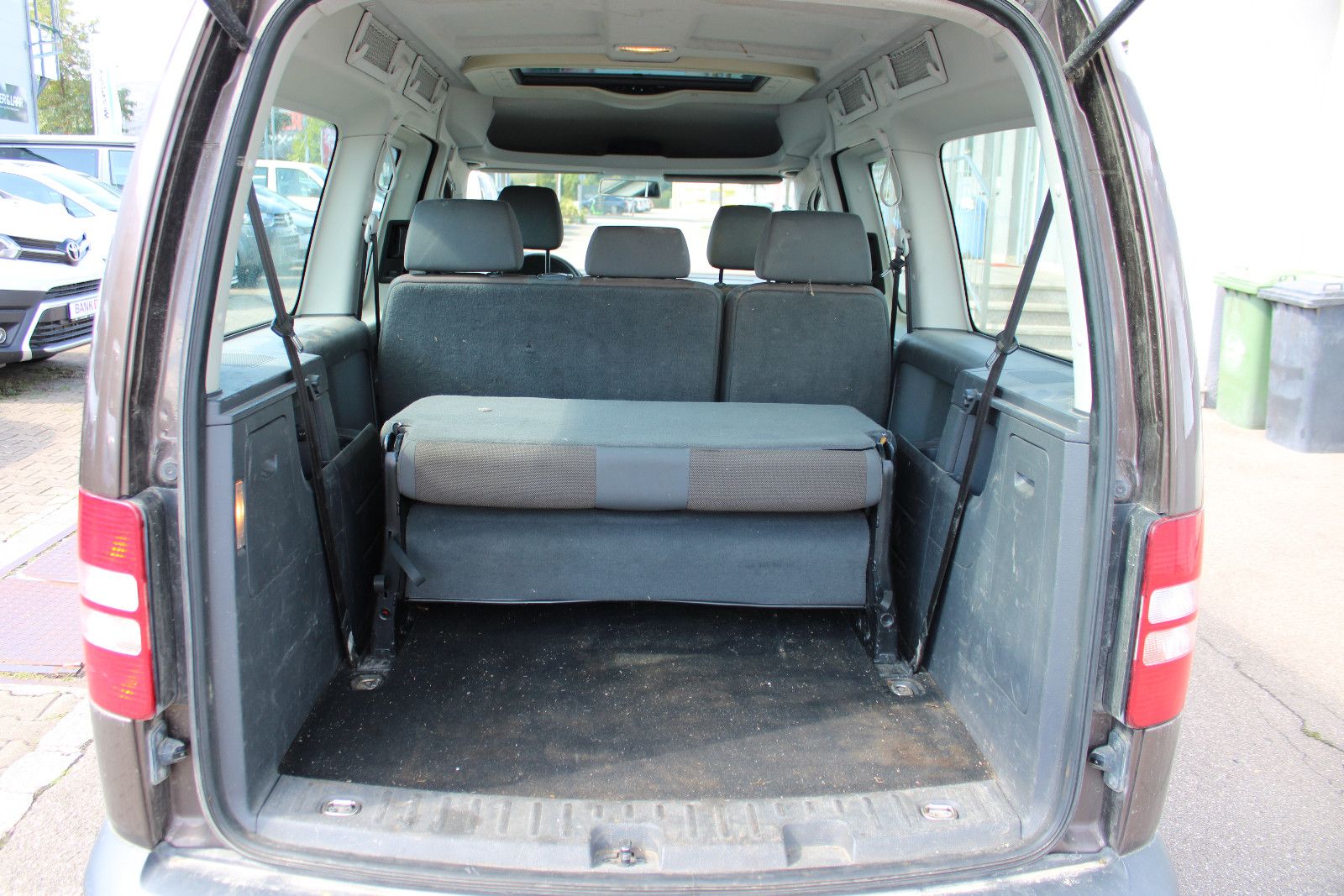 Fahrzeugabbildung Volkswagen Caddy Maxi 2.0TDI 4 Motion Standheizung,PDC,SHZ
