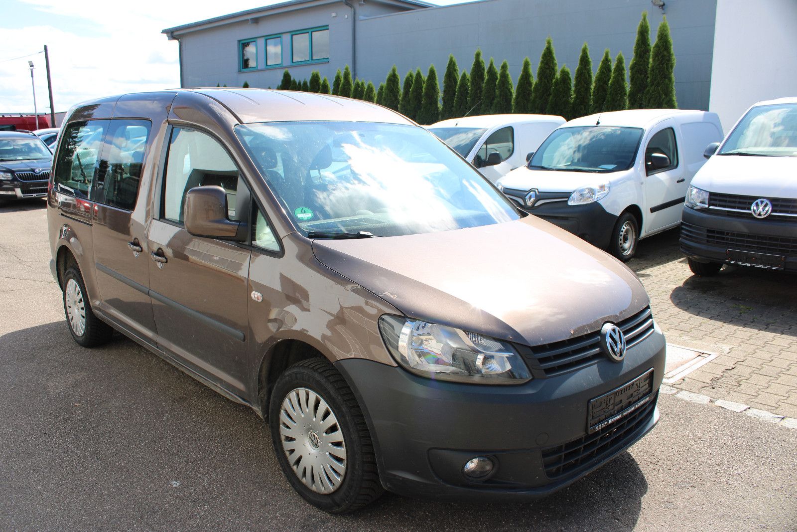 Fahrzeugabbildung Volkswagen Caddy Maxi 2.0TDI 4 Motion Standheizung,PDC,SHZ