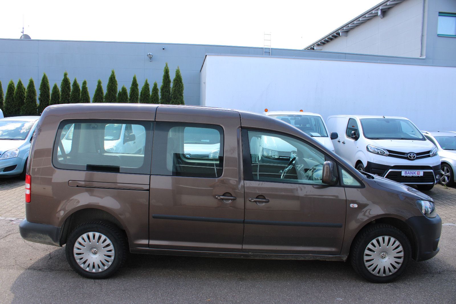 Fahrzeugabbildung Volkswagen Caddy Maxi 2.0TDI 4 Motion Standheizung,PDC,SHZ