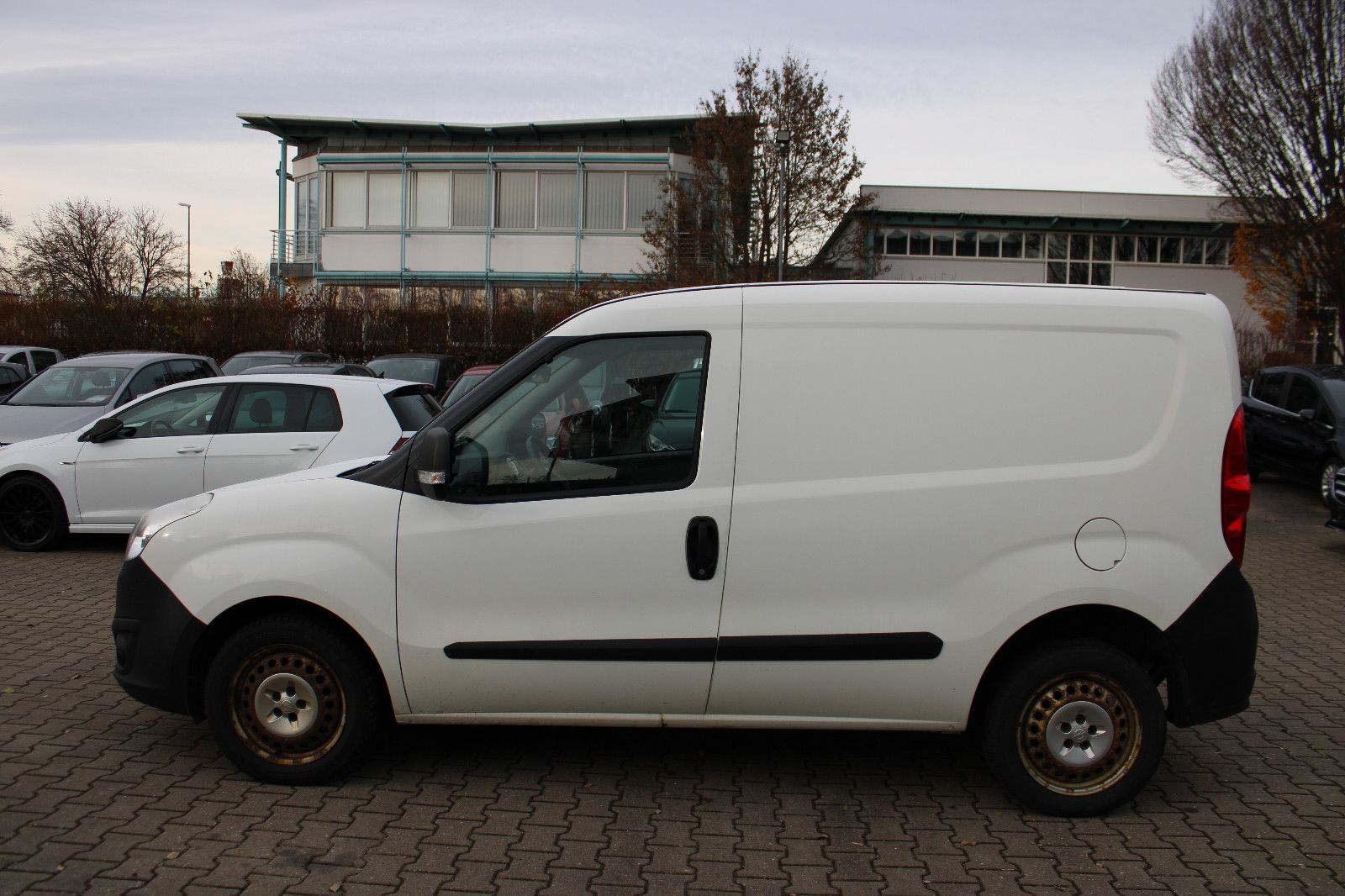 Fahrzeugabbildung Opel Combo Kasten Klima