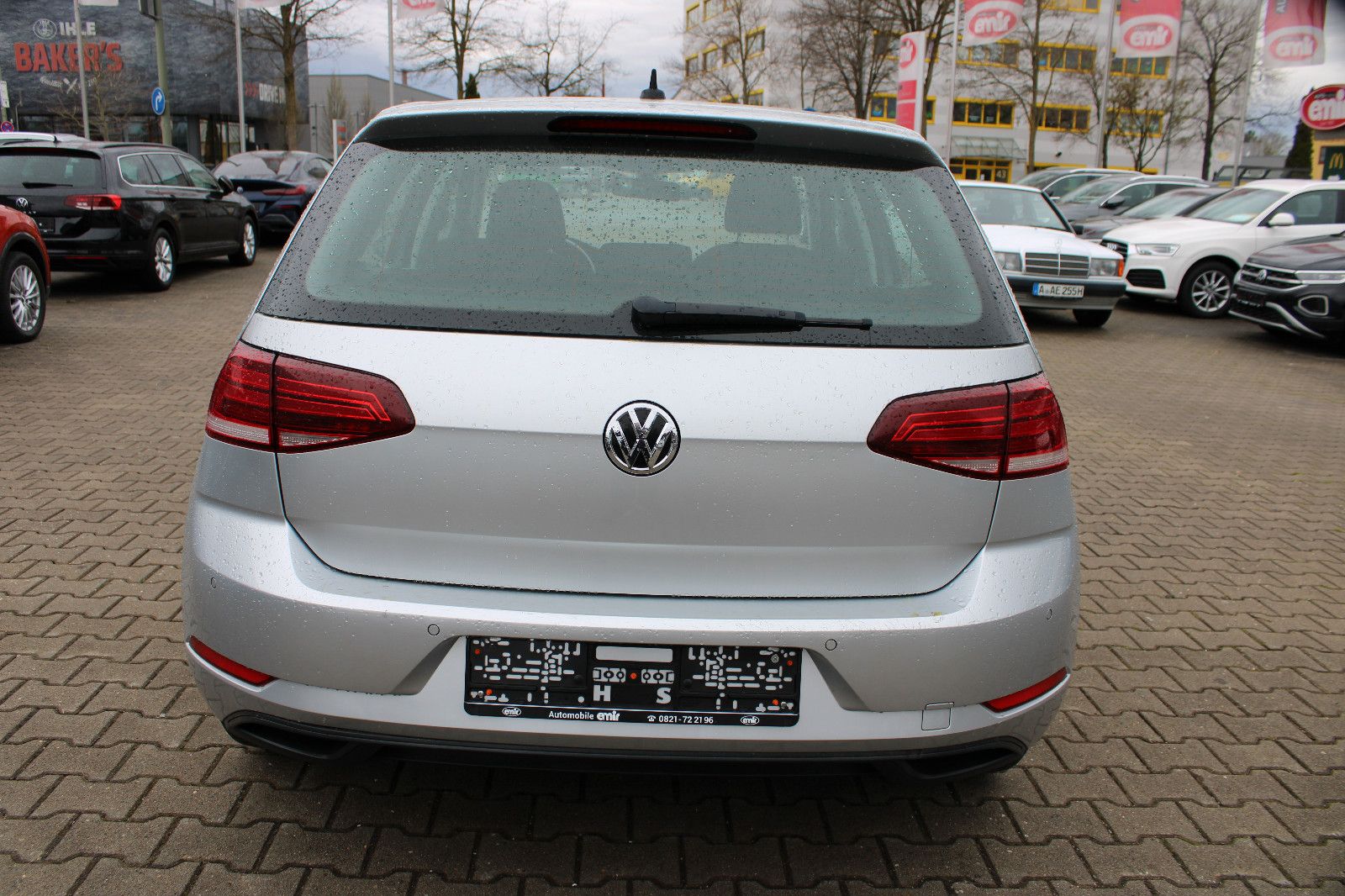 Fahrzeugabbildung Volkswagen Golf 1.0 TSI DSG PDC,LED,Klimaautom.