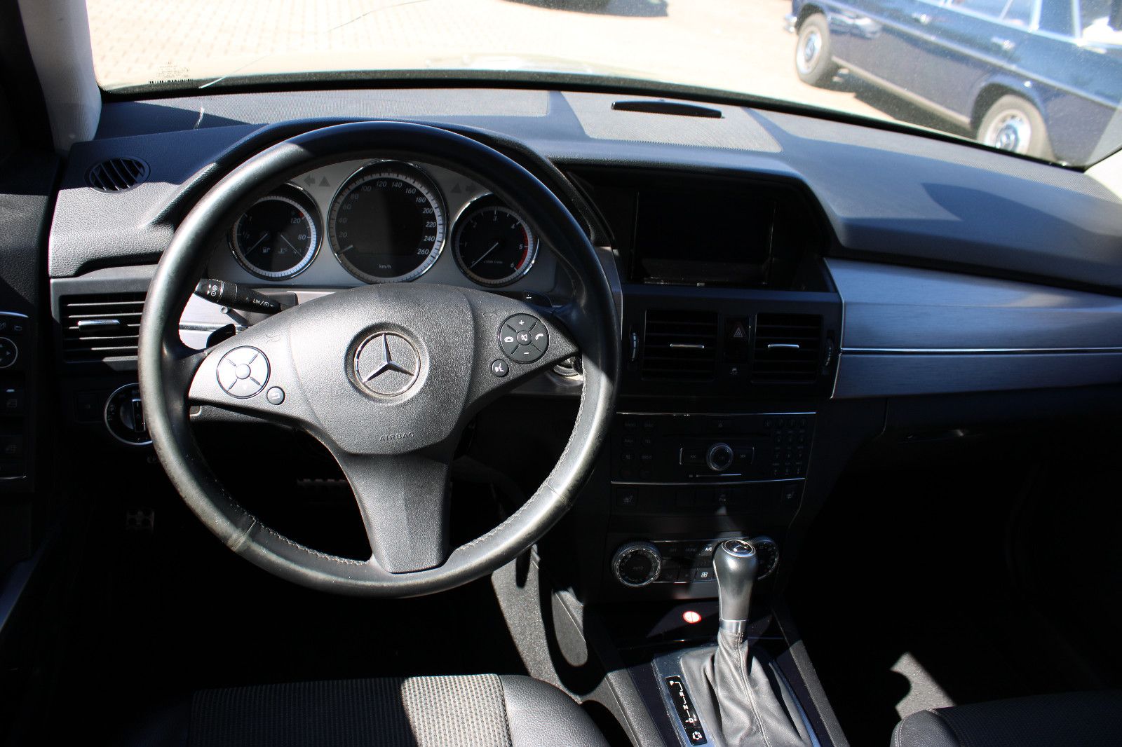 Fahrzeugabbildung Mercedes-Benz GLK 350 CDI 4MATIC Navi,PDC,Xenon,Panorama