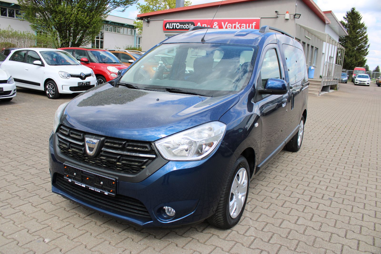 Fahrzeugabbildung Dacia Dokker 1.6 SCe 100
