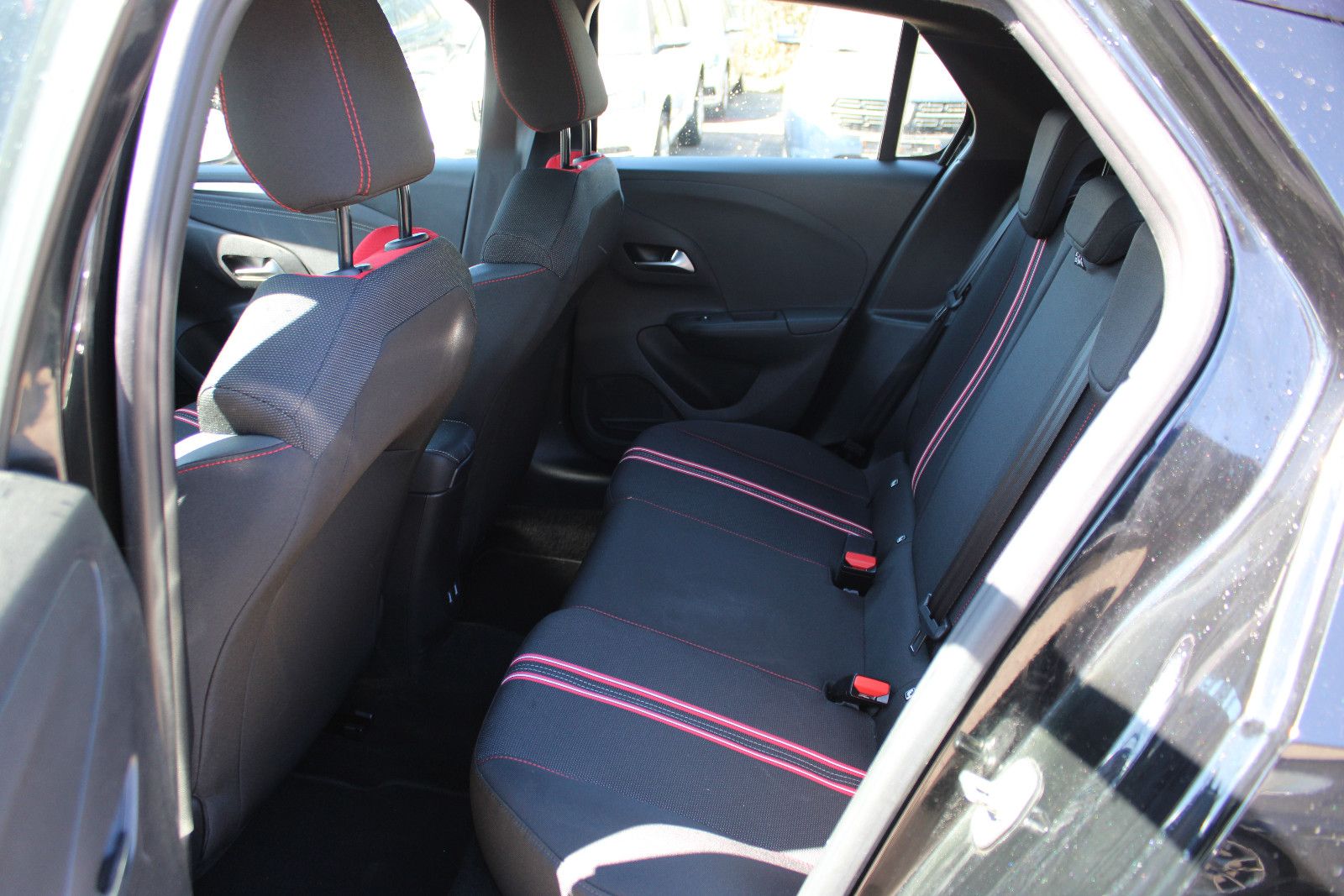 Fahrzeugabbildung Opel Corsa 1.2 Turbo GS Line Auto Navi,LED,SHZ 360°Ka