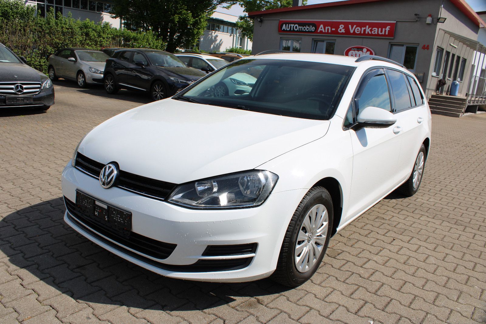 Fahrzeugabbildung Volkswagen Golf 1.6 TDI  Variant Navi,Klima