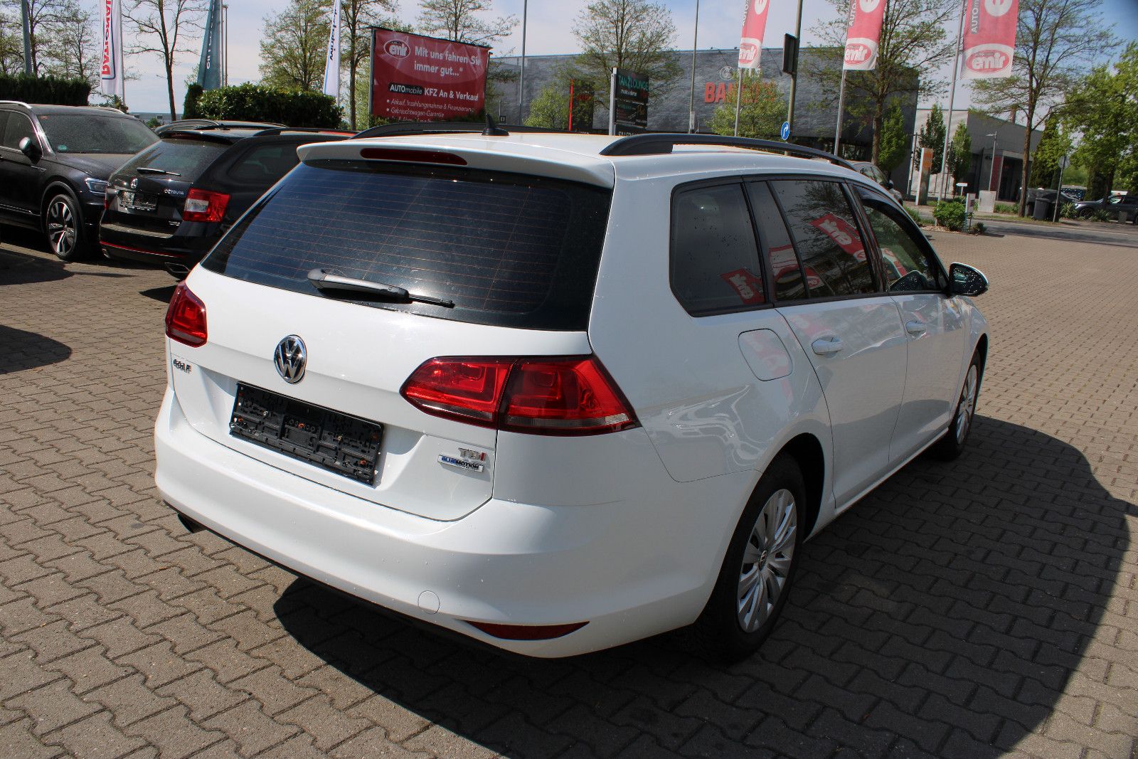 Fahrzeugabbildung Volkswagen Golf 1.6 TDI  Variant Navi,Klima
