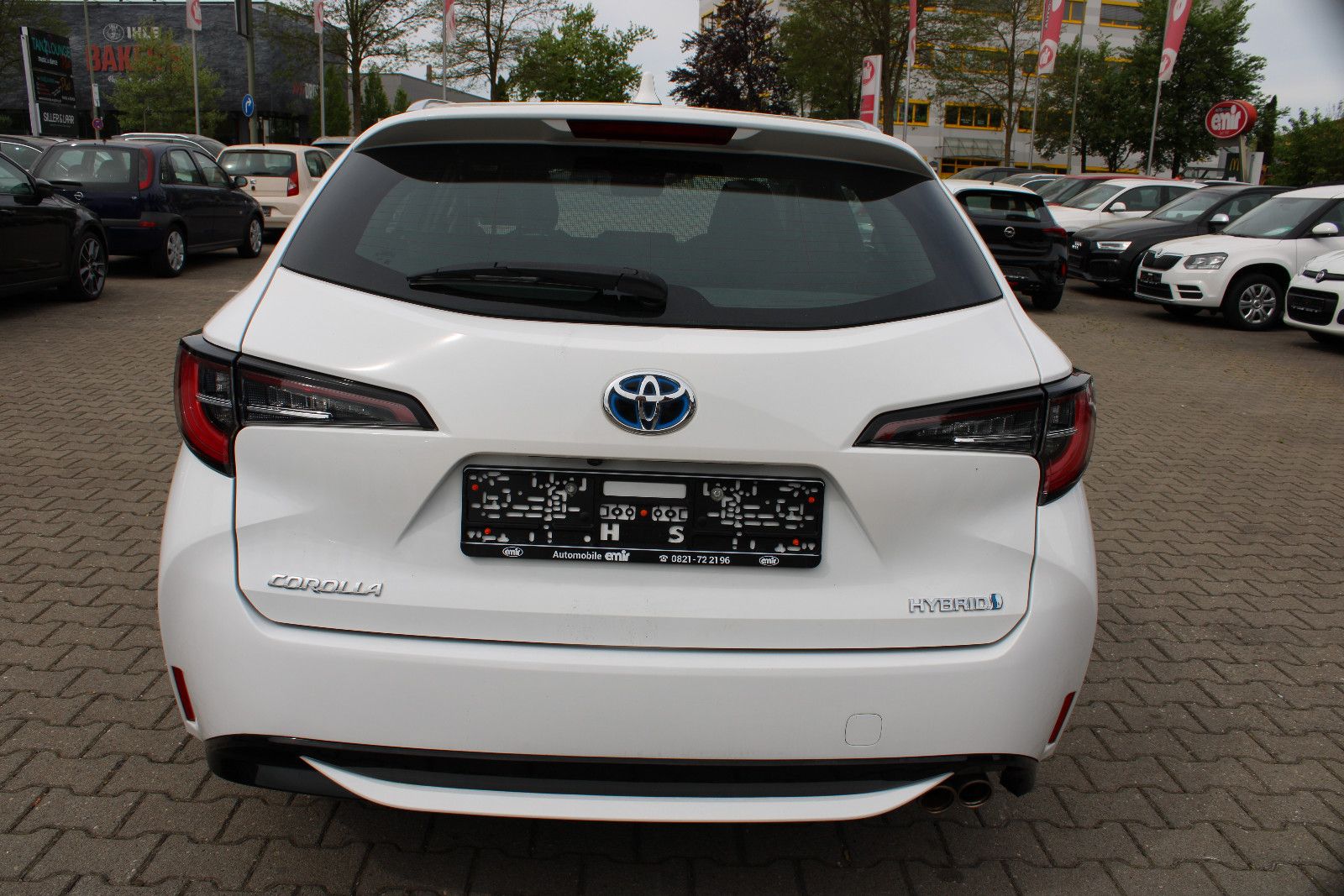 Fahrzeugabbildung Toyota Corolla 2,0 Hybrid Touring Sports Kamrea,Navi,LH