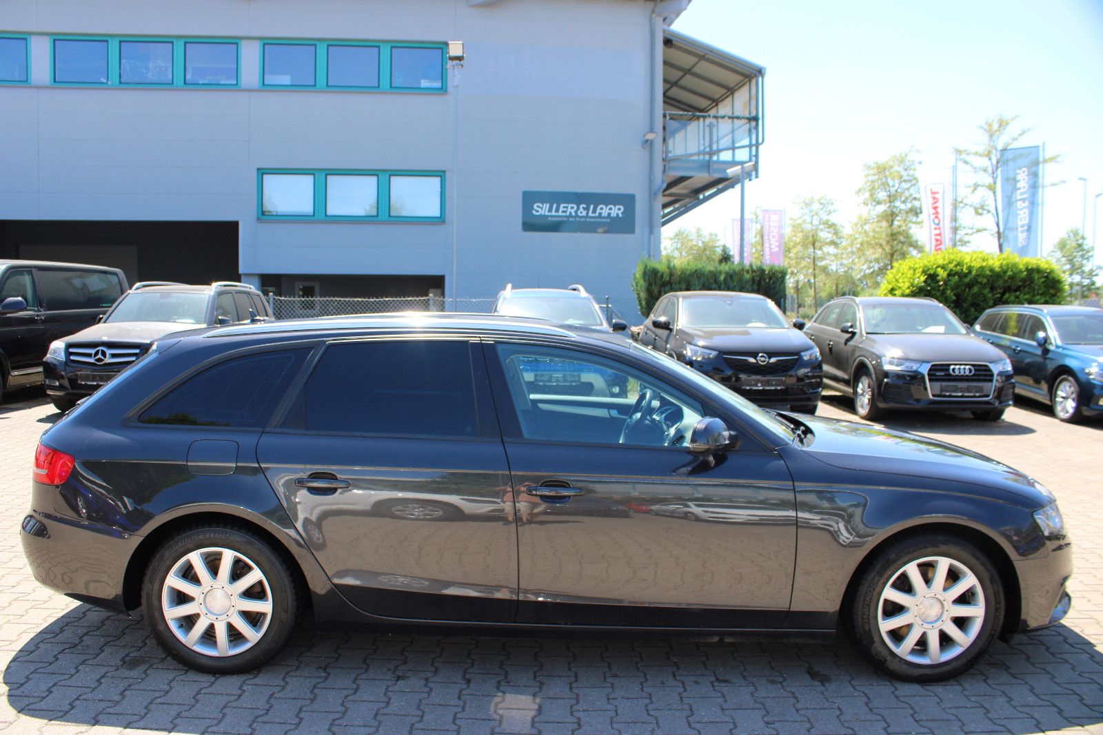 Fahrzeugabbildung Audi A4 Avant 2.0 TDI (DPF) multitr. Navi,LED,Xenon,P