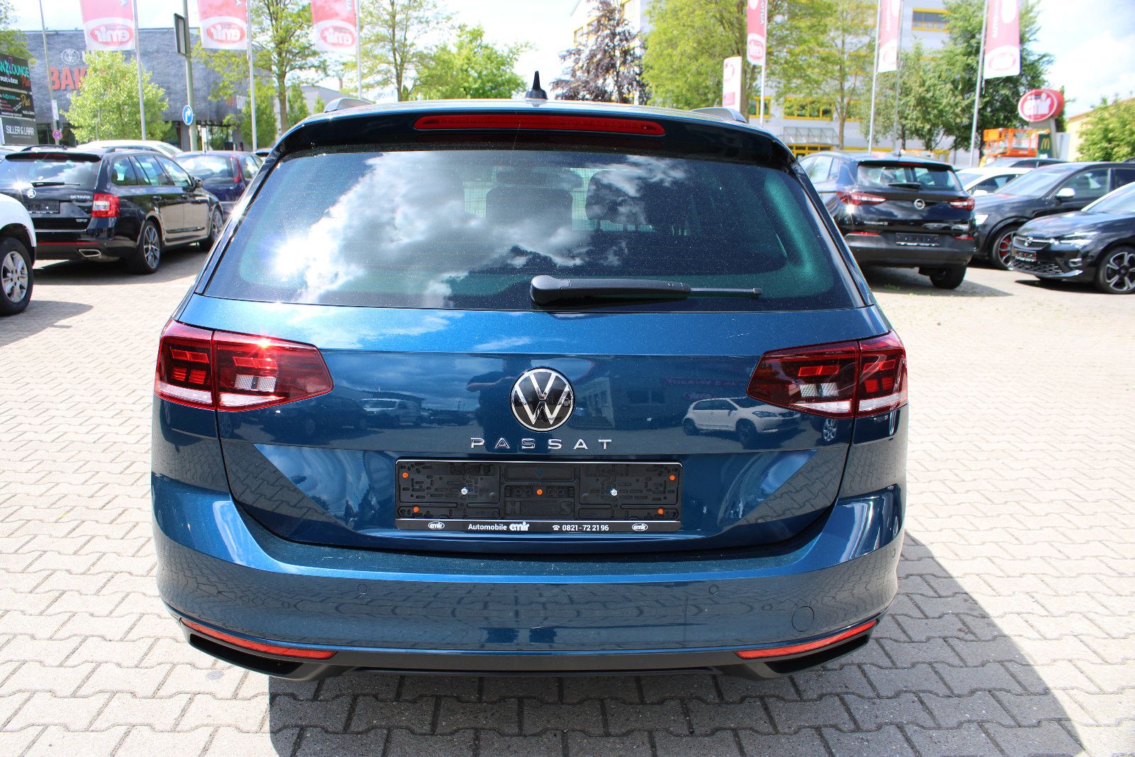Fahrzeugabbildung Volkswagen Passat Variant 2.0 TDI SCR DSG