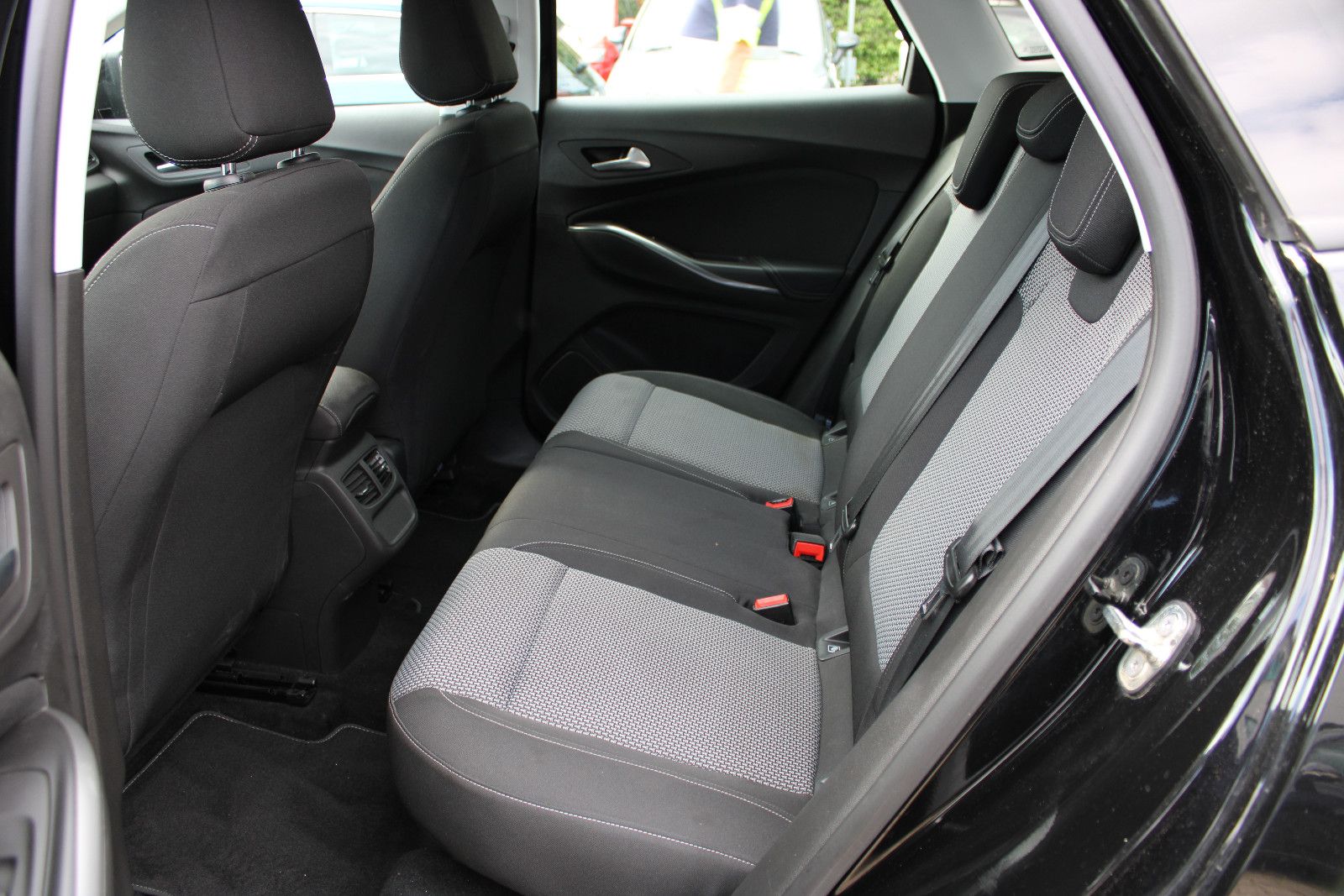 Fahrzeugabbildung Opel Grandland (X) PDC,LED,SHZ,LHZ,