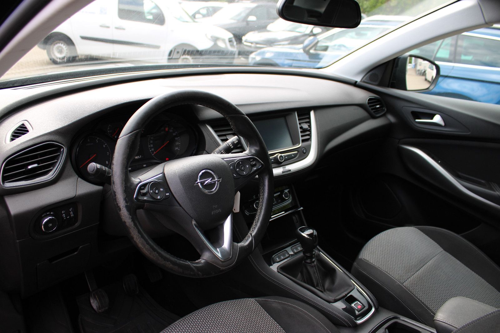 Fahrzeugabbildung Opel Grandland (X) PDC,LED,SHZ,LHZ,