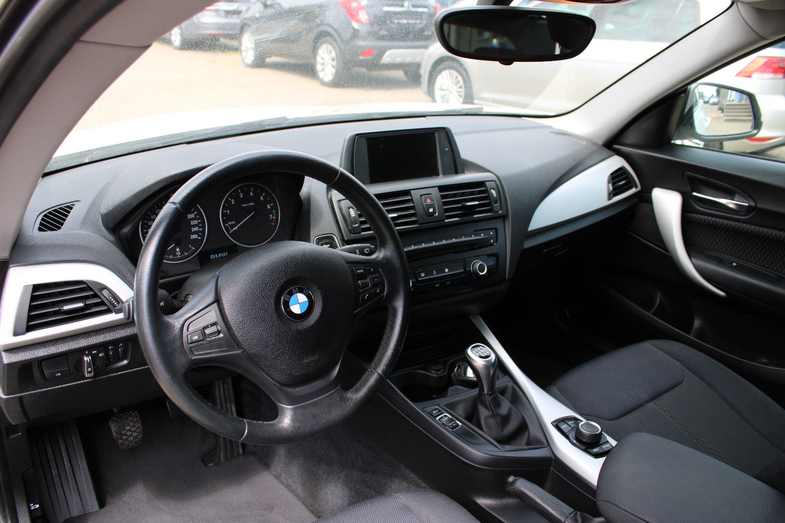 Fahrzeugabbildung BMW 116i 3.Türer Klima,PDC,AUX,USB