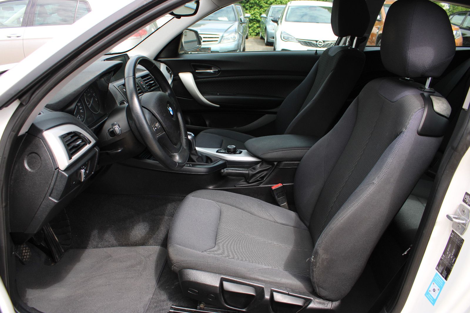Fahrzeugabbildung BMW 116i 3.Türer Klima,PDC,AUX,USB
