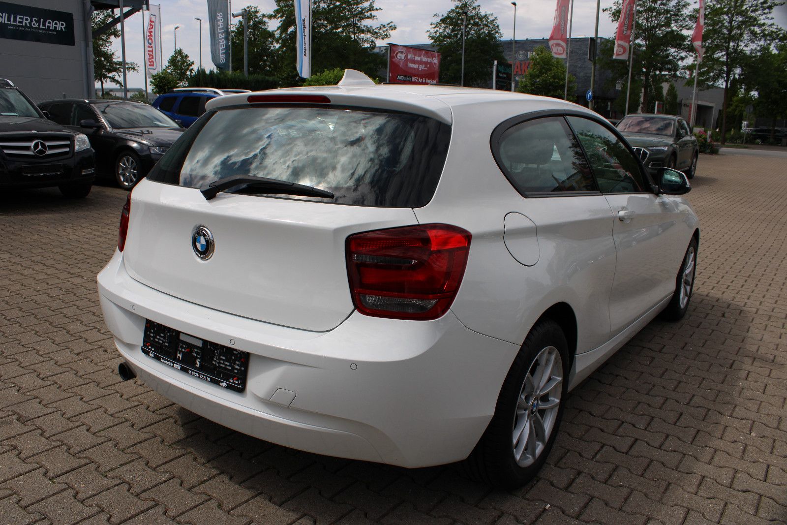 Fahrzeugabbildung BMW 116i 3.Türer Klima,PDC,AUX,USB
