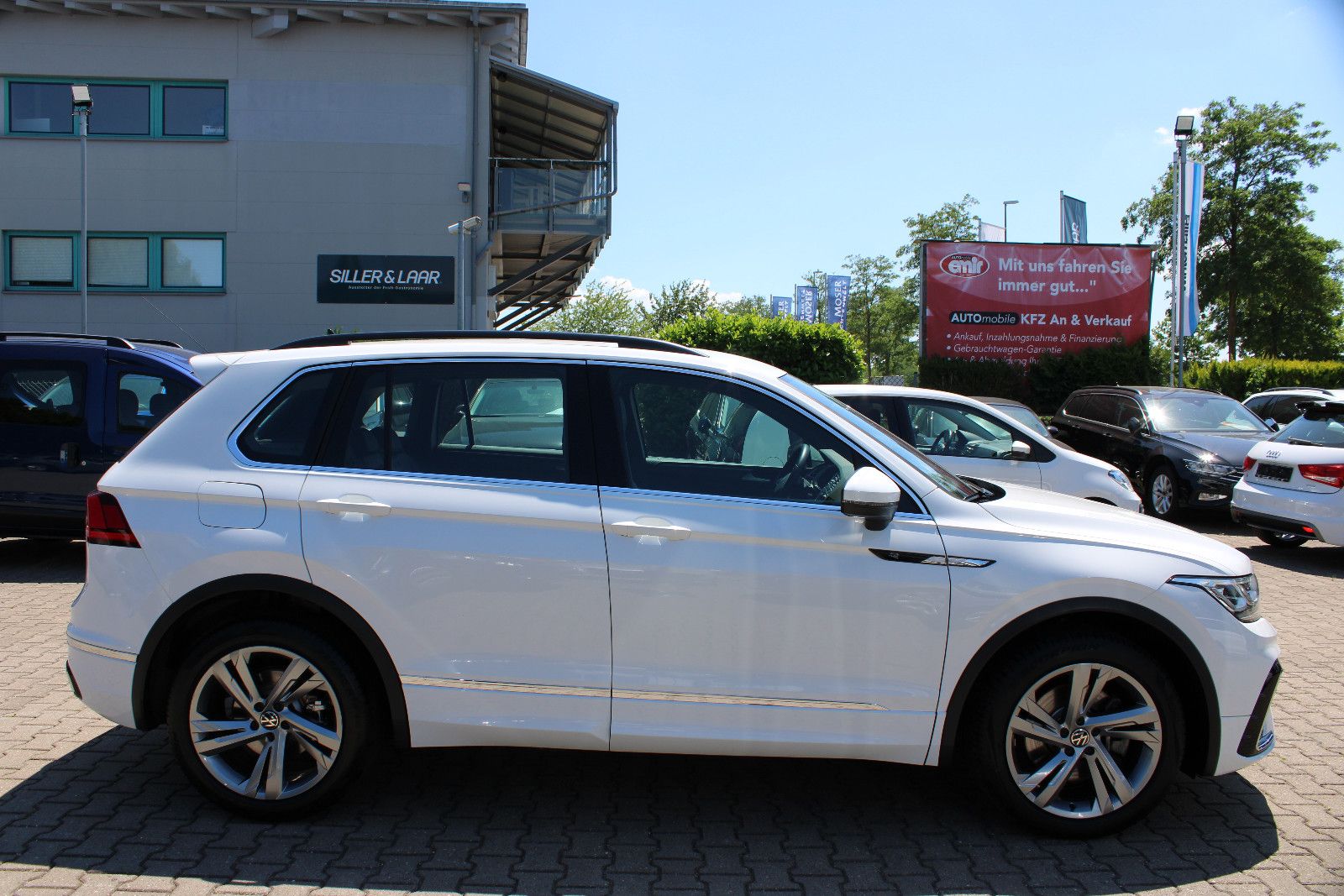 Fahrzeugabbildung Volkswagen Tiguan 2.0 TSI DSG 4MOTION R-Line