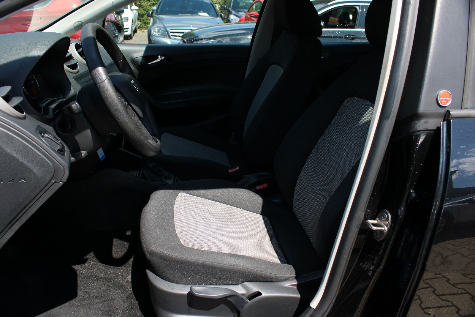 Fahrzeugabbildung SEAT Ibiza 1.0 MPI Klima,PDC