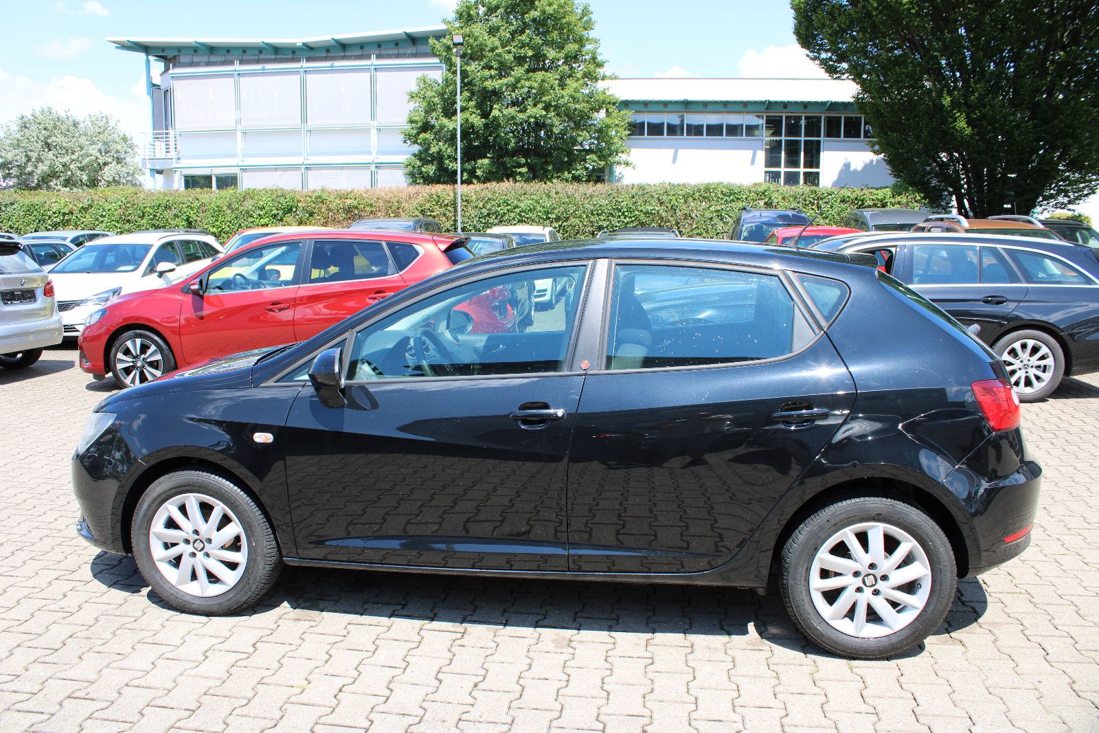 Fahrzeugabbildung SEAT Ibiza 1.0 MPI Klima,PDC