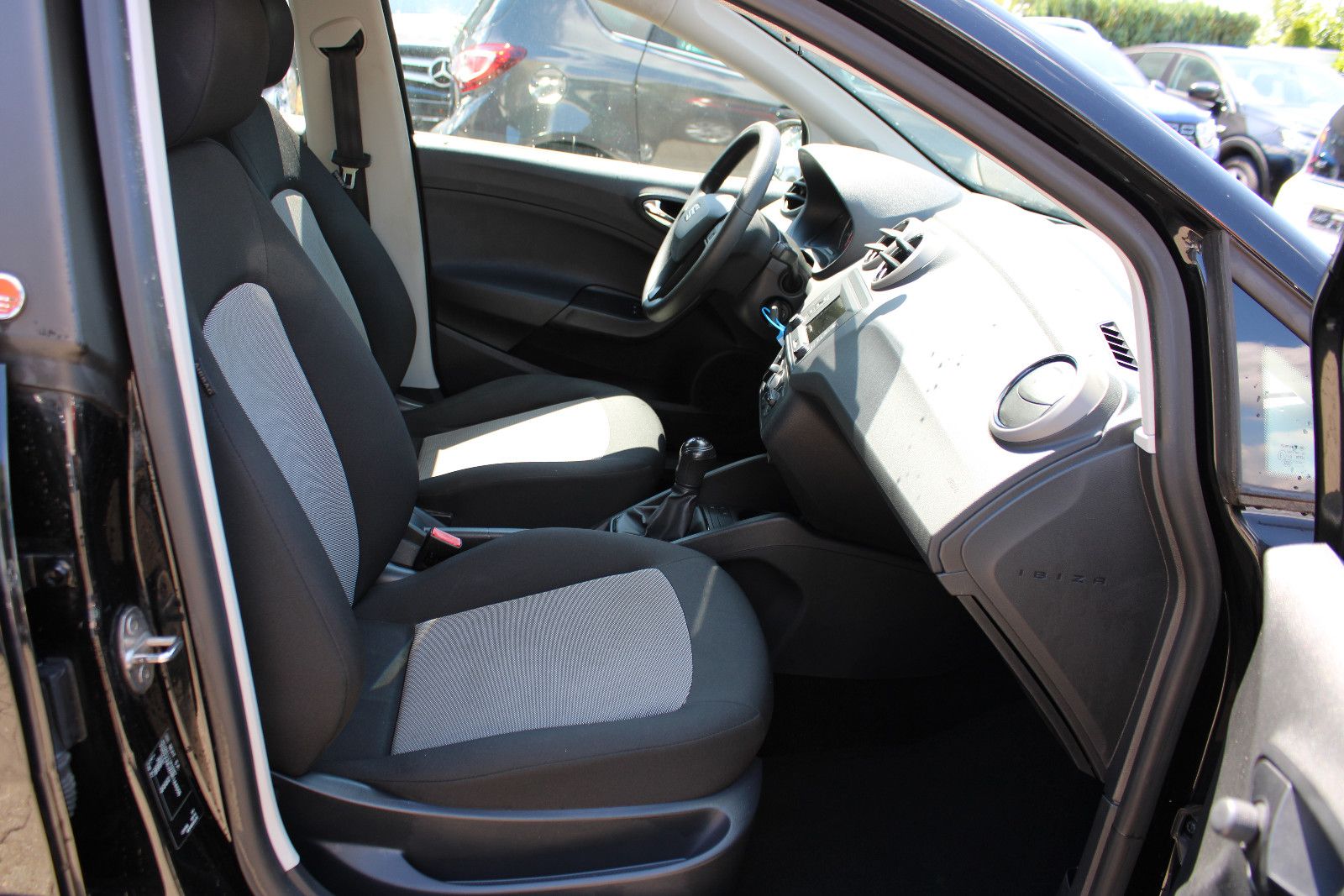 Fahrzeugabbildung SEAT Ibiza 1.0 MPI Klima,PDC