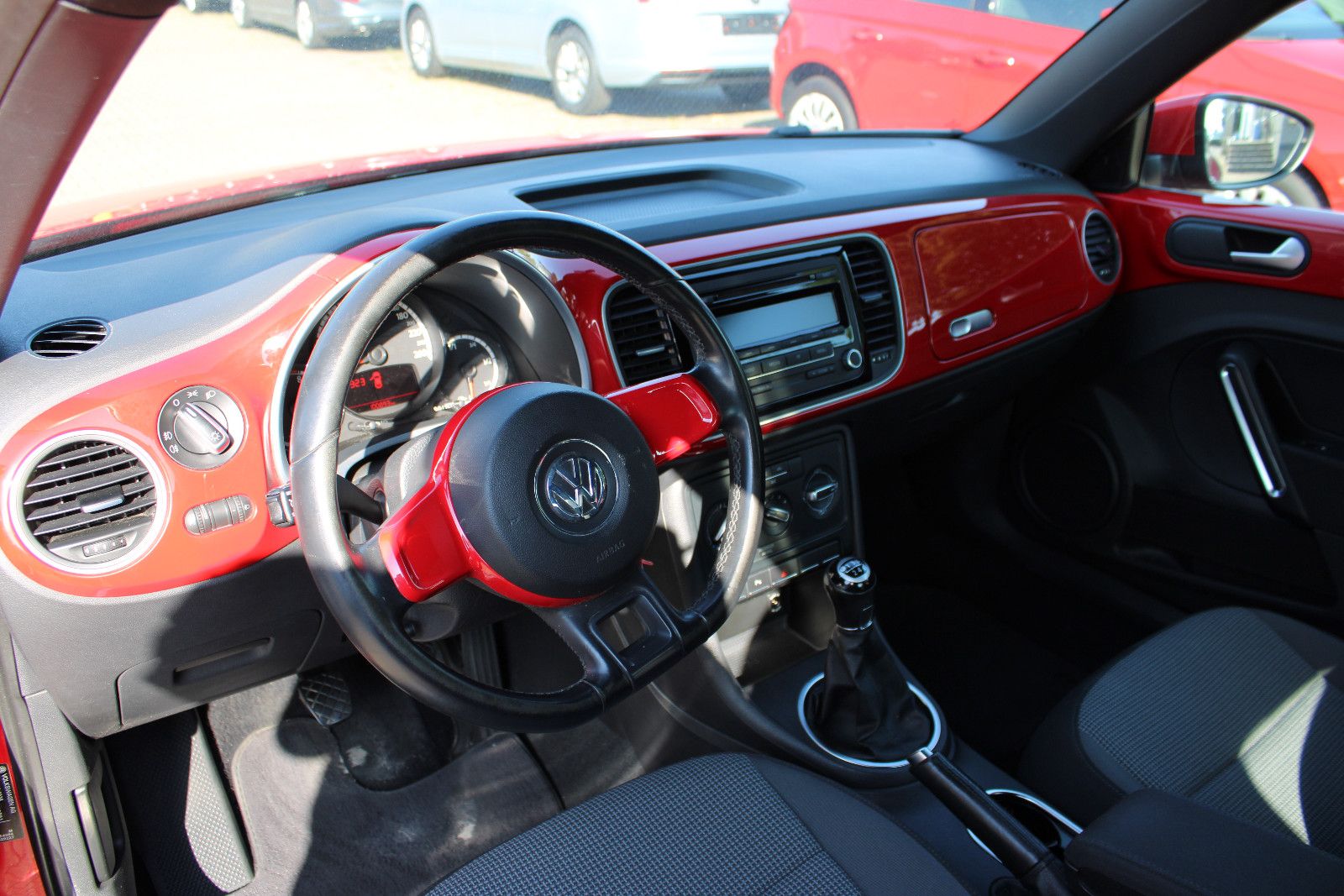 Fahrzeugabbildung Volkswagen New Beetle Klima,PDC,Alu
