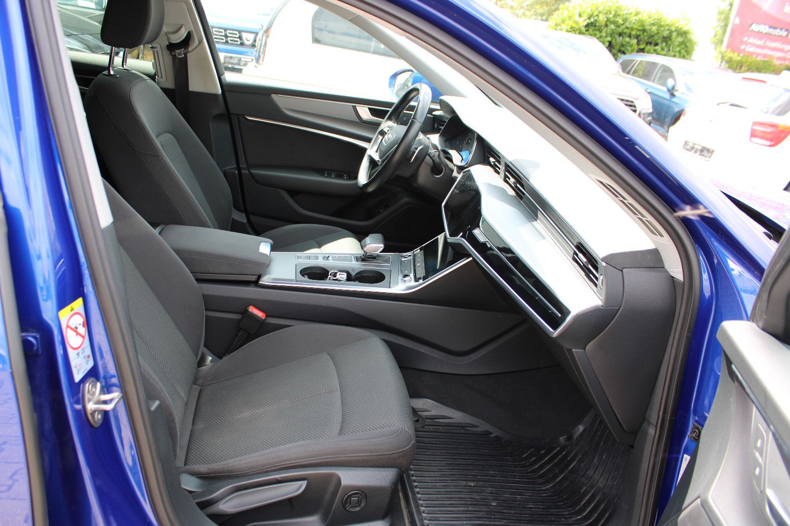 Fahrzeugabbildung Audi A6 40 TDI S tronic S line Avant Navi,Matrix,Kame