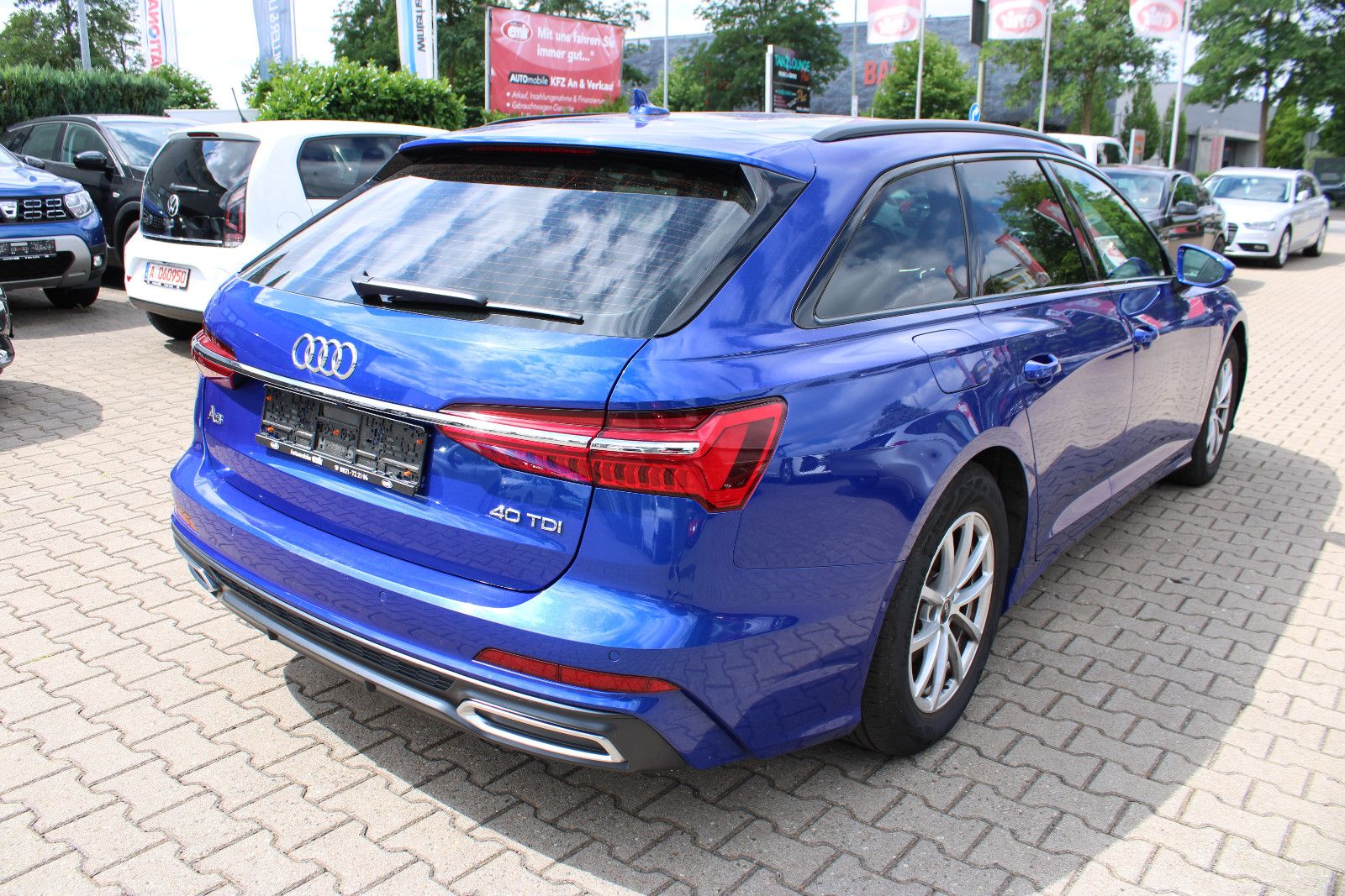 Fahrzeugabbildung Audi A6 40 TDI S tronic S line Avant Navi,Matrix,Kame