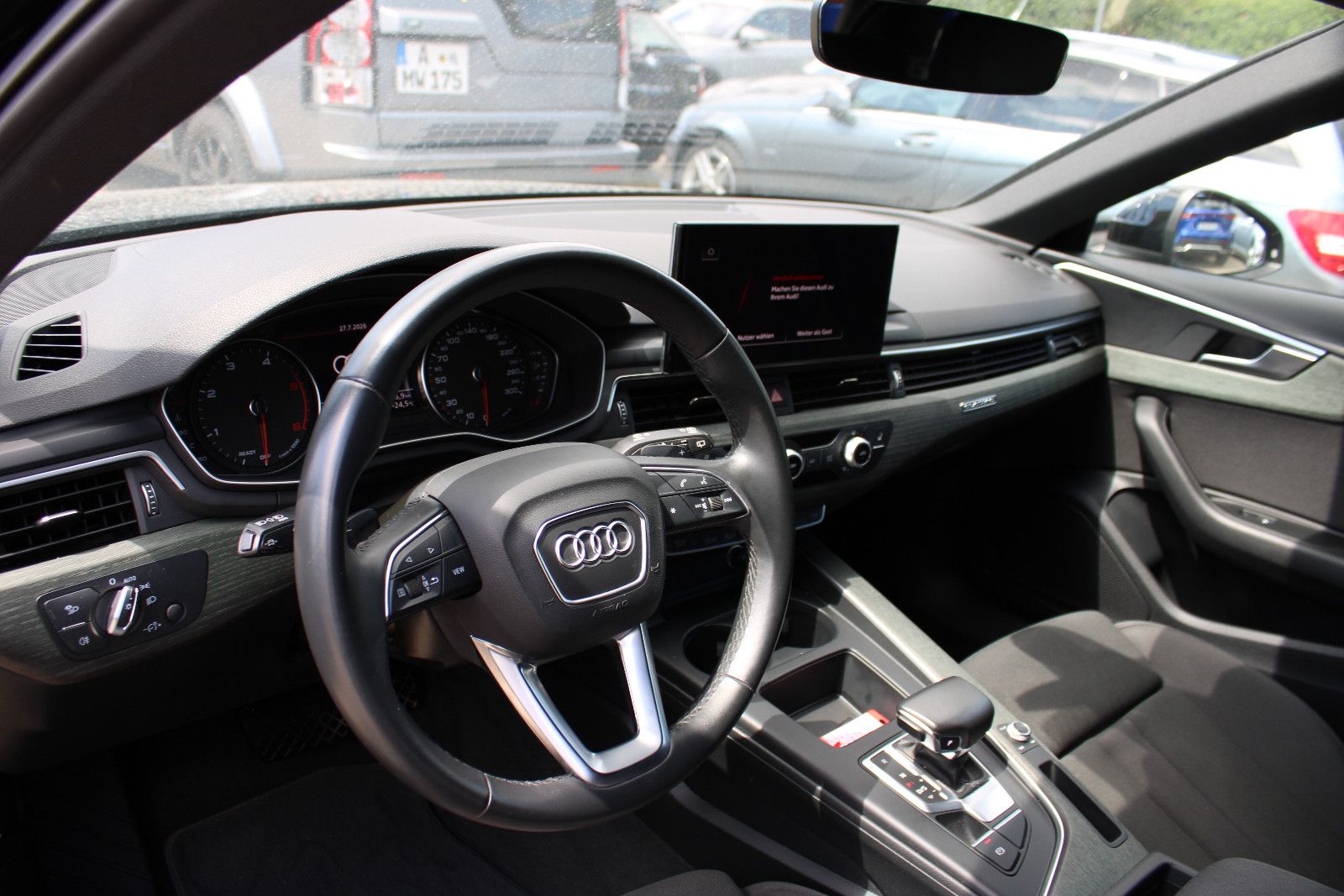 Fahrzeugabbildung Audi A4 40 TDI S tronic quattro Matrix-LED AHK
